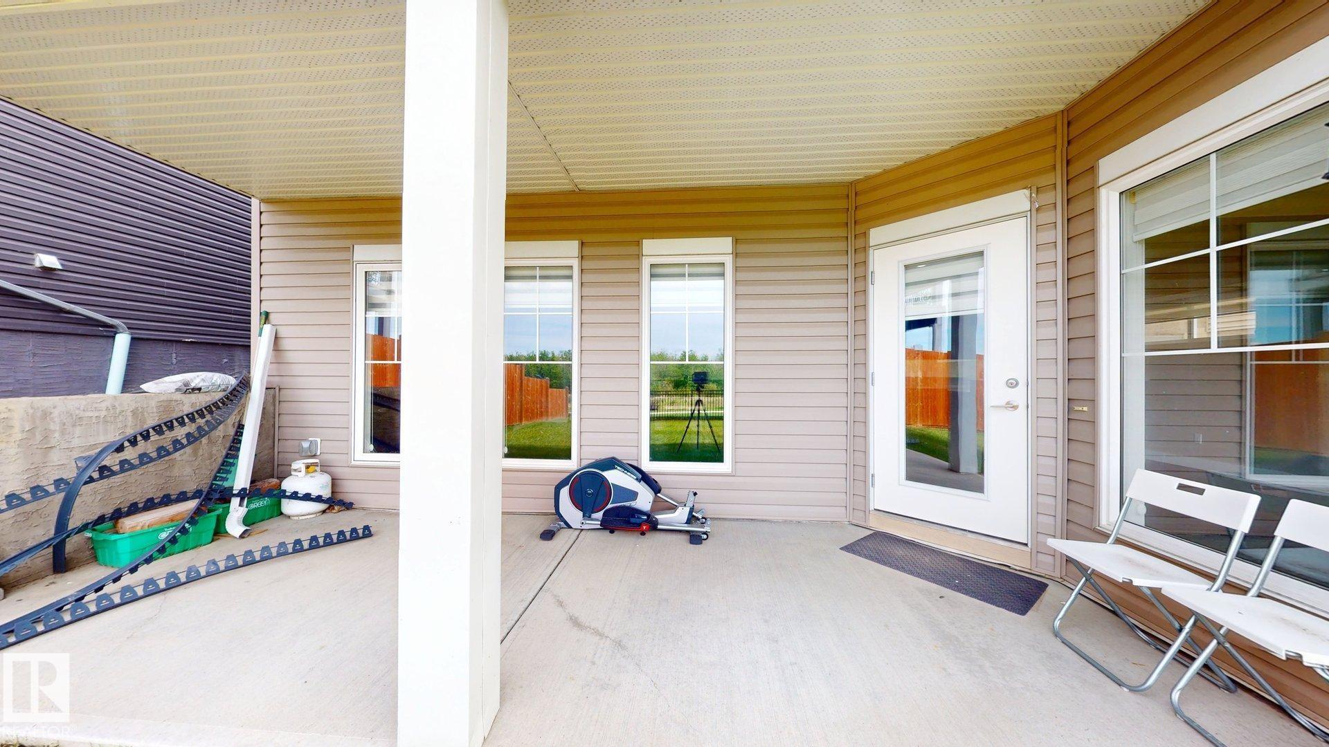 Photo 53 at 4016 8 Street NW, Maple Crest, Edmonton