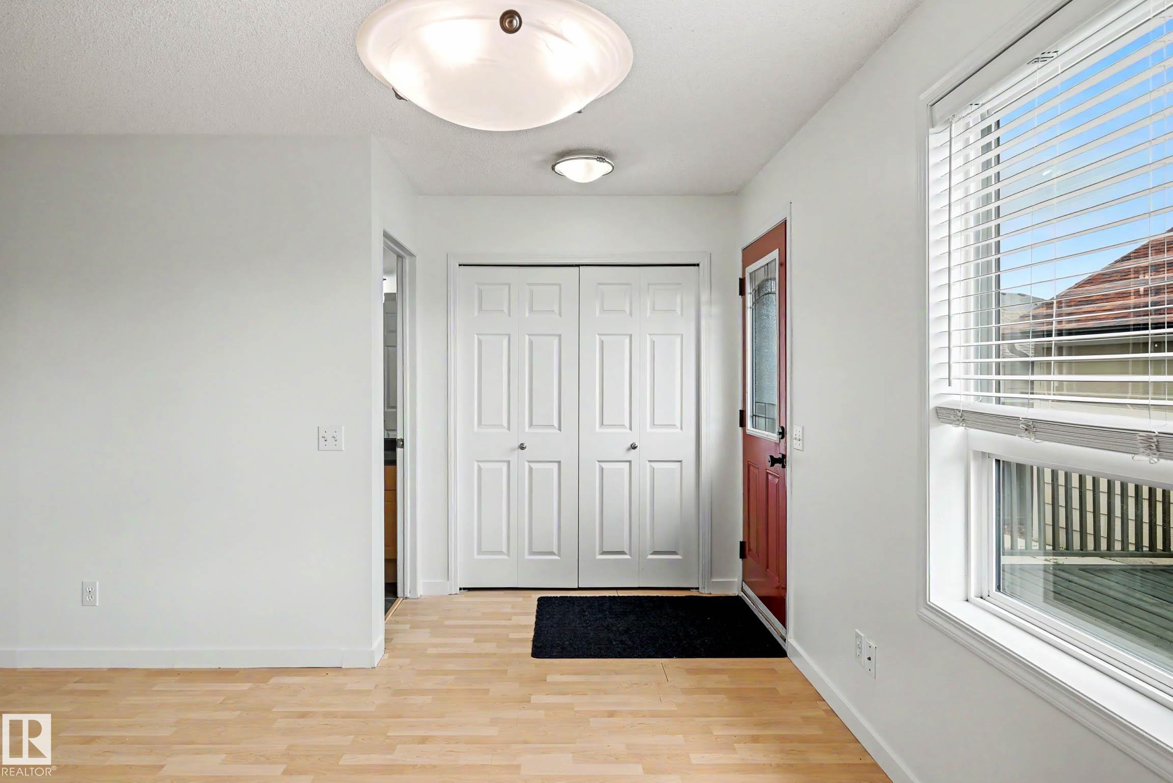 Photo 16 at 14014 158a Avenue NW, Carlton, Edmonton