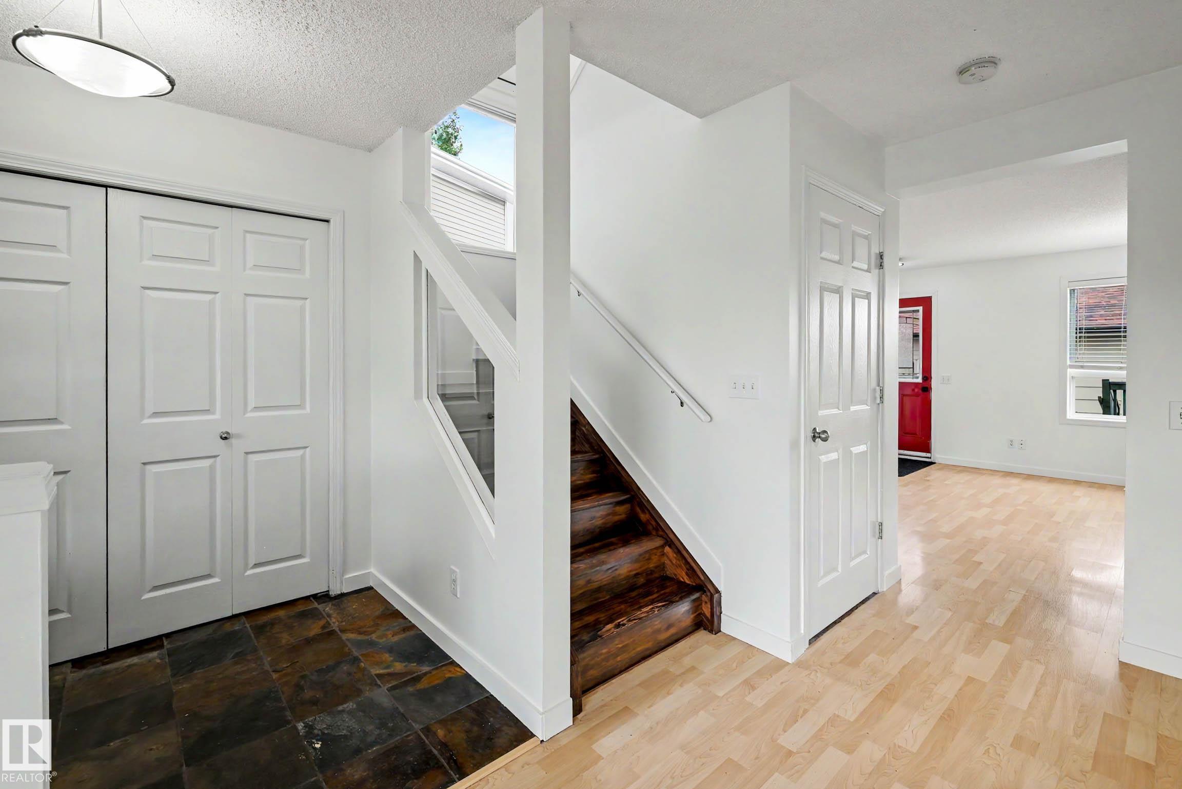 Photo 18 at 14014 158a Avenue NW, Carlton, Edmonton
