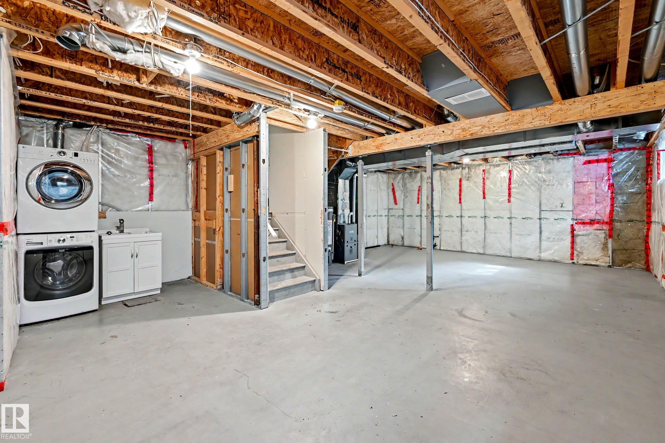 Photo 28 at 14014 158a Avenue NW, Carlton, Edmonton
