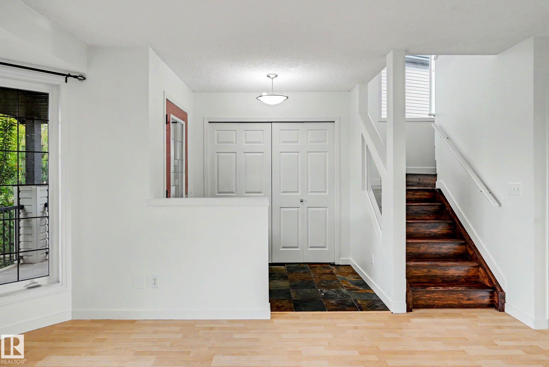 14014 158a Avenue NW, Carlton, Edmonton