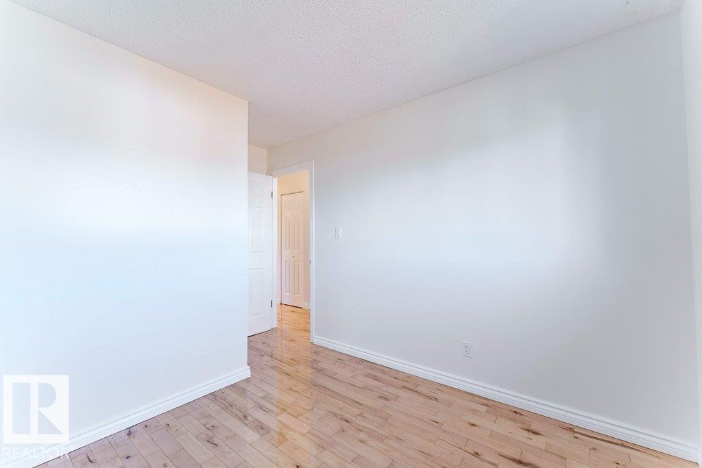 Photo 20 at 13863 114 Street NW, Carlisle, Edmonton