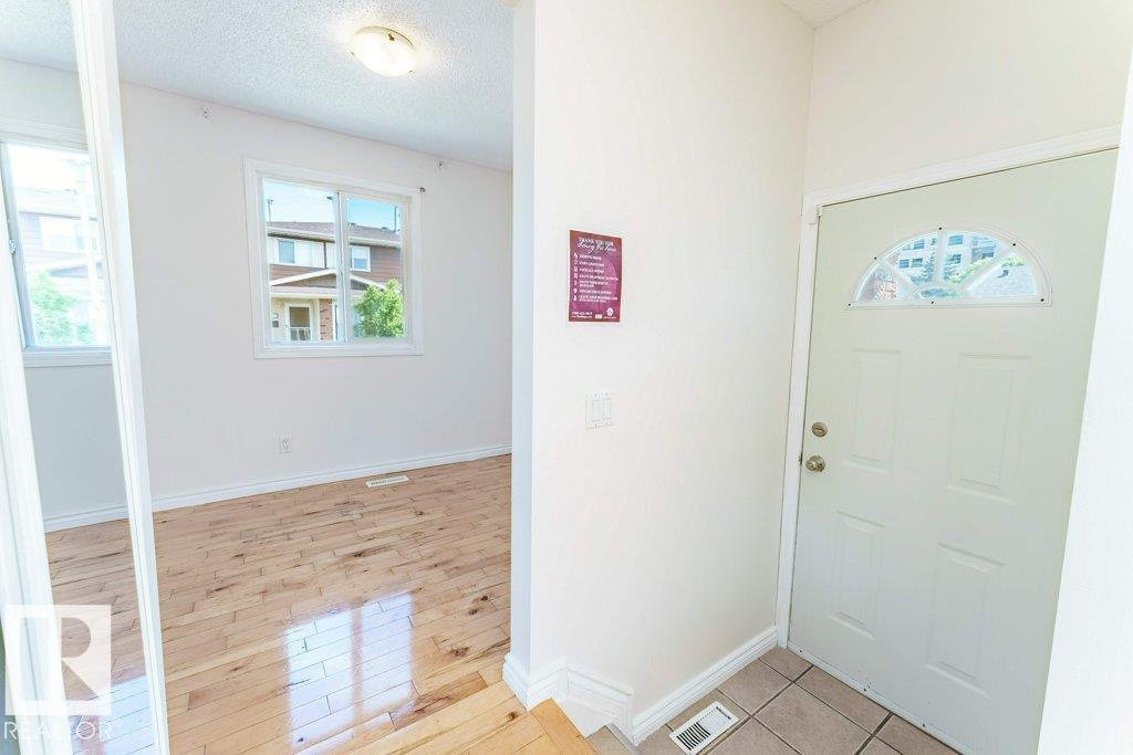 Photo 6 at 13863 114 Street NW, Carlisle, Edmonton