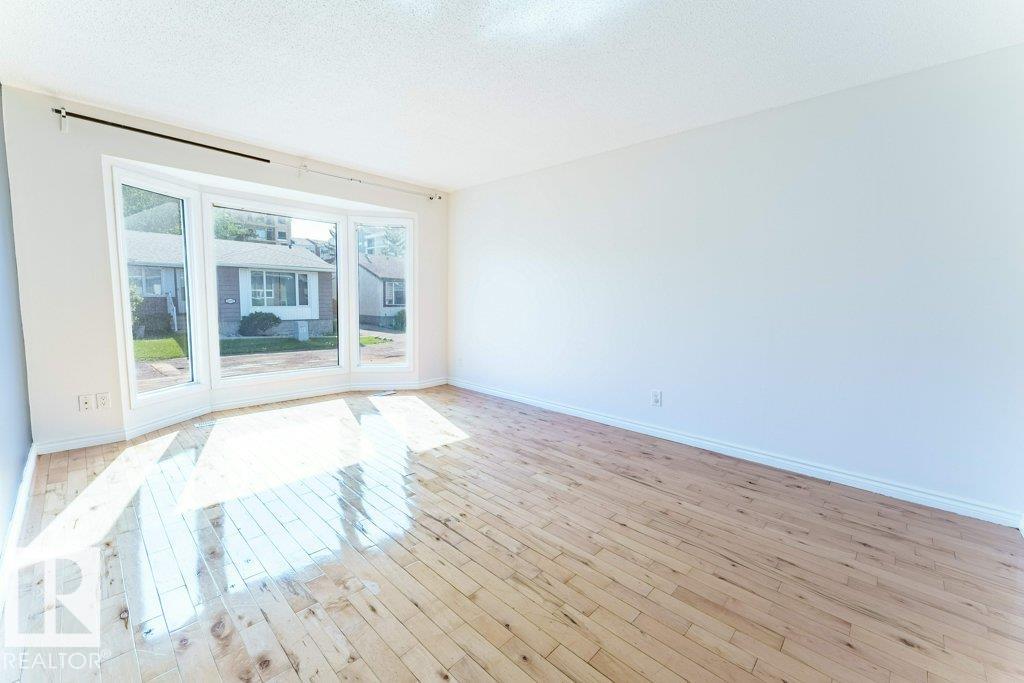 Photo 8 at 13863 114 Street NW, Carlisle, Edmonton