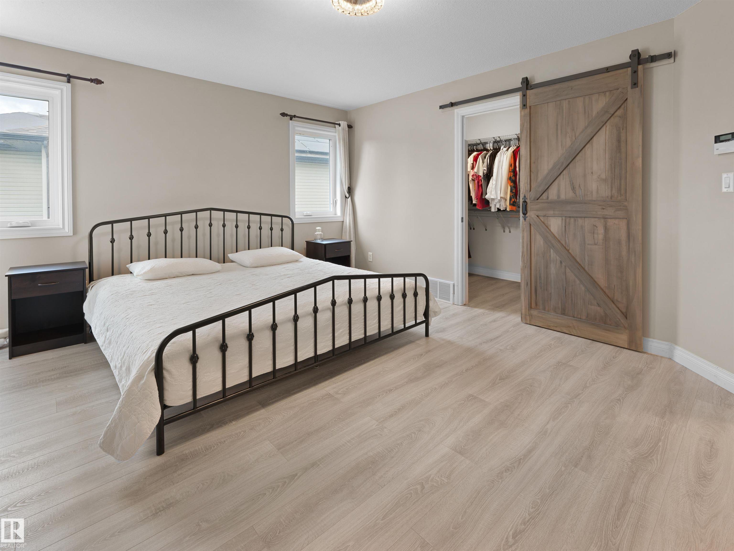 Photo 19 at 8708 207 Street NW, Suder Greens, Edmonton