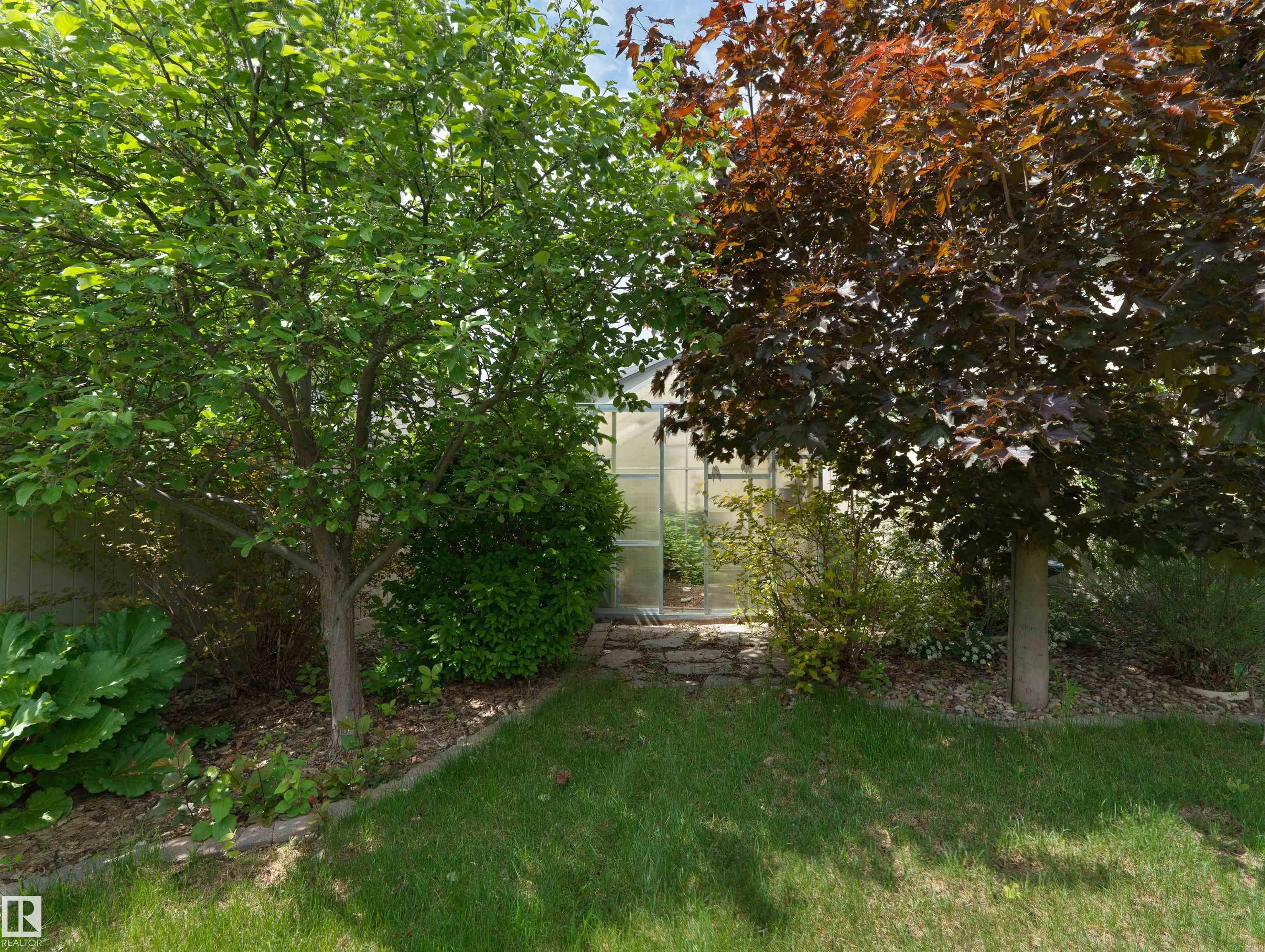 Photo 38 at 8708 207 Street NW, Suder Greens, Edmonton