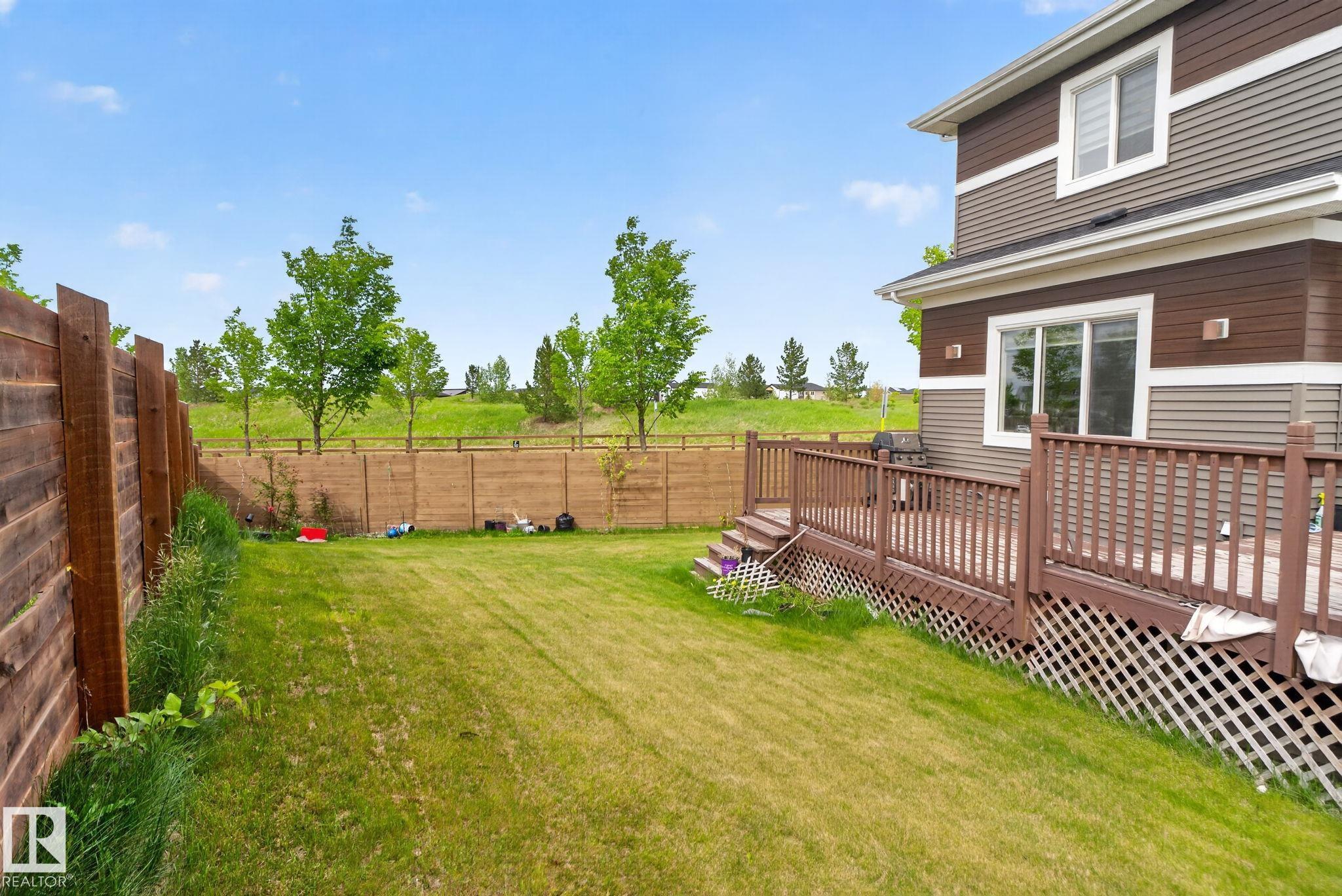 704 39 Street SW, Charlesworth, Edmonton
