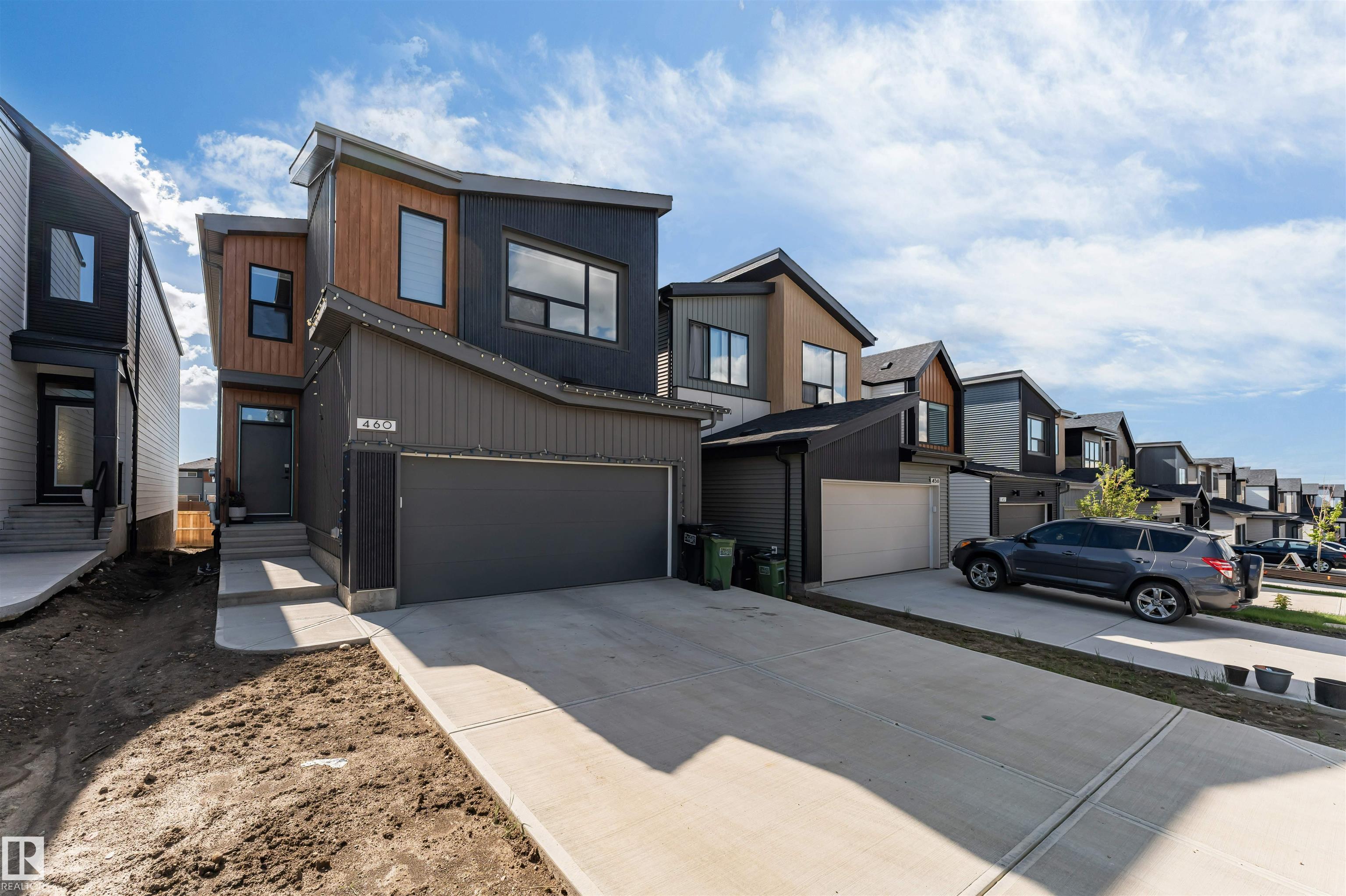 460 33 Street SW, Alces, Edmonton