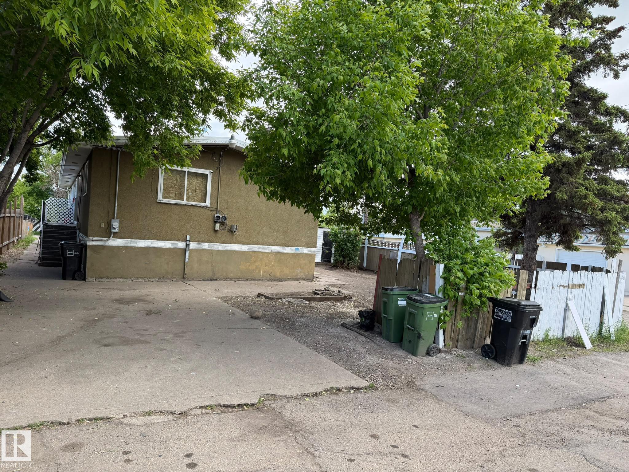 13208 91 Street NW, Glengarry, Edmonton