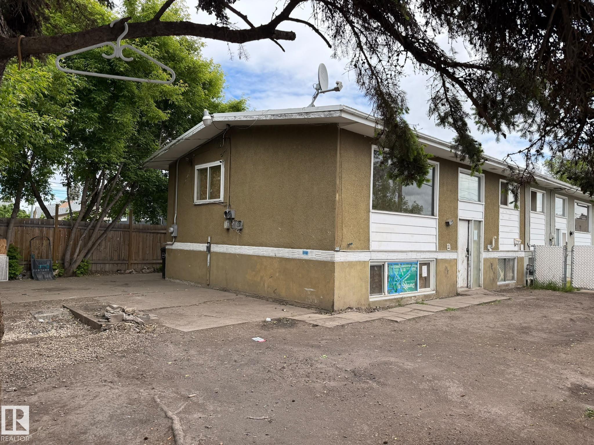 13208 91 Street NW, Glengarry, Edmonton