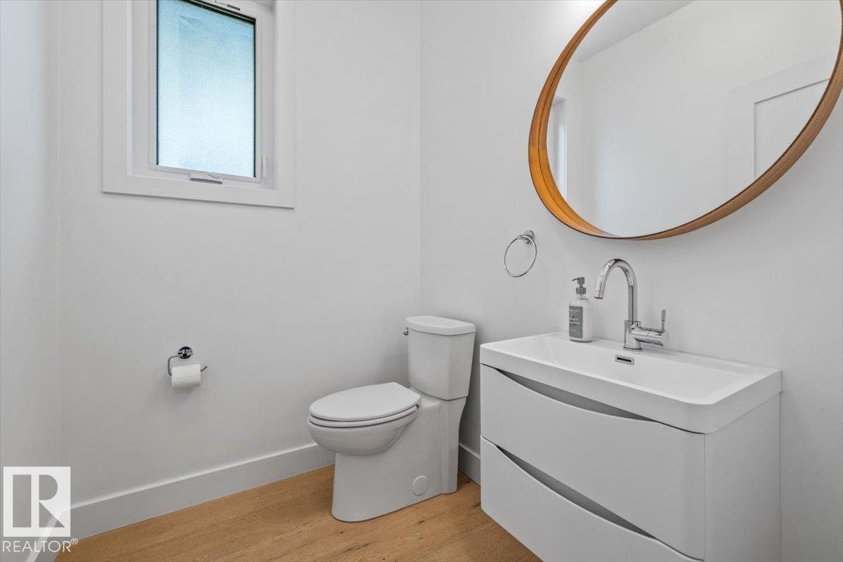 Photo 8 at 10641 126 Street NW, Westmount, Edmonton