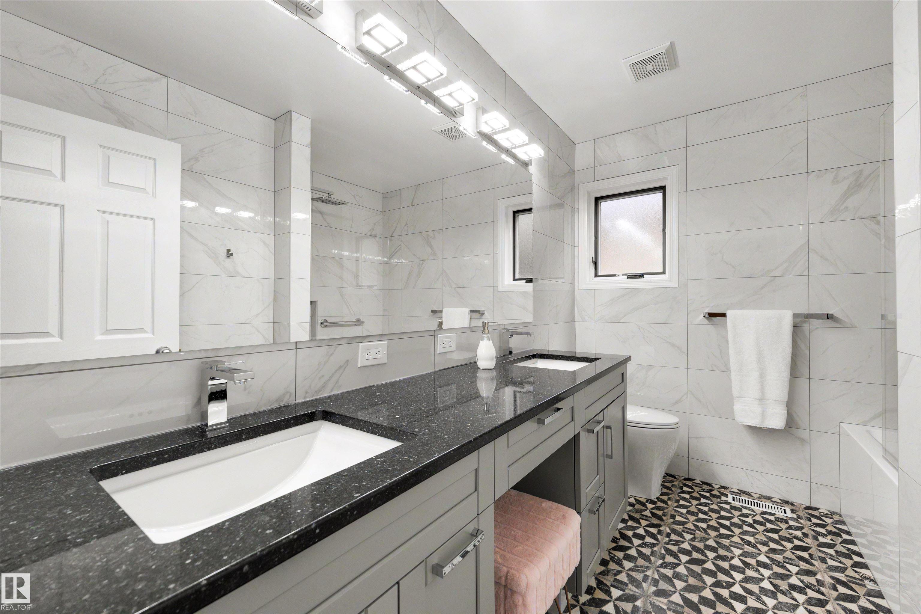 Photo 30 at 9726 94 Street NW, Cloverdale, Edmonton