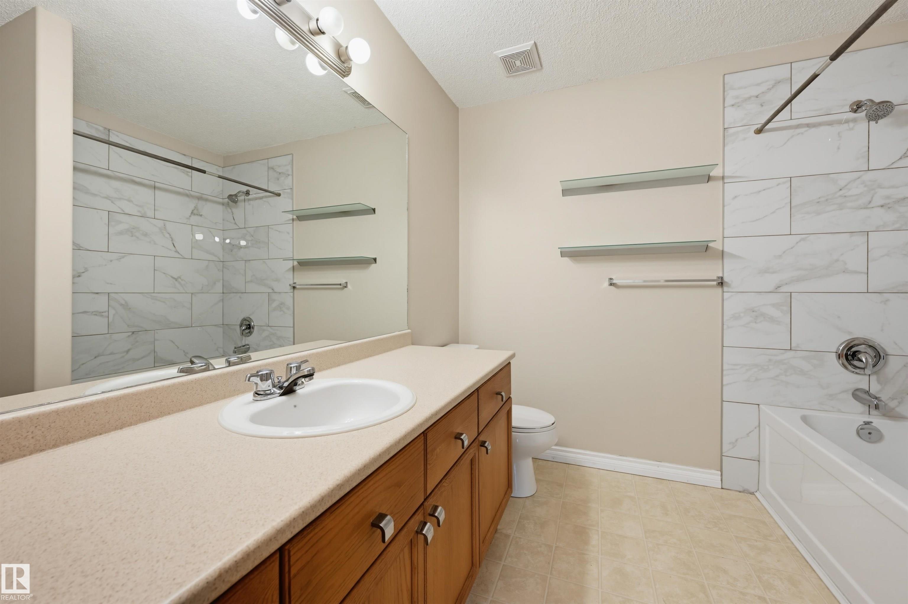 Photo 13 at 203 - 10719 80 Avenue NW, Queen Alexandra, Edmonton