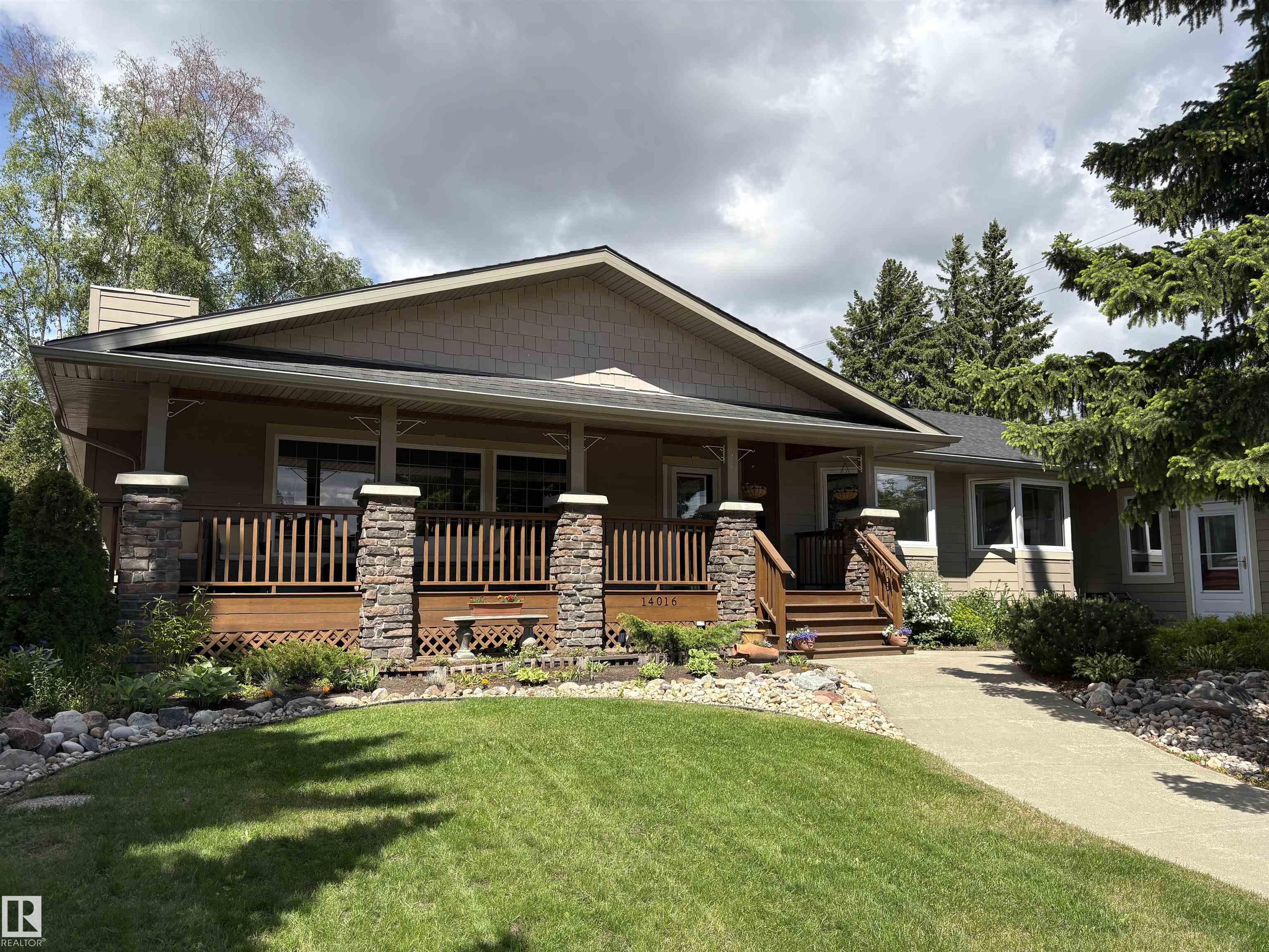 14016 85 Avenue NW, Laurier Heights, Edmonton