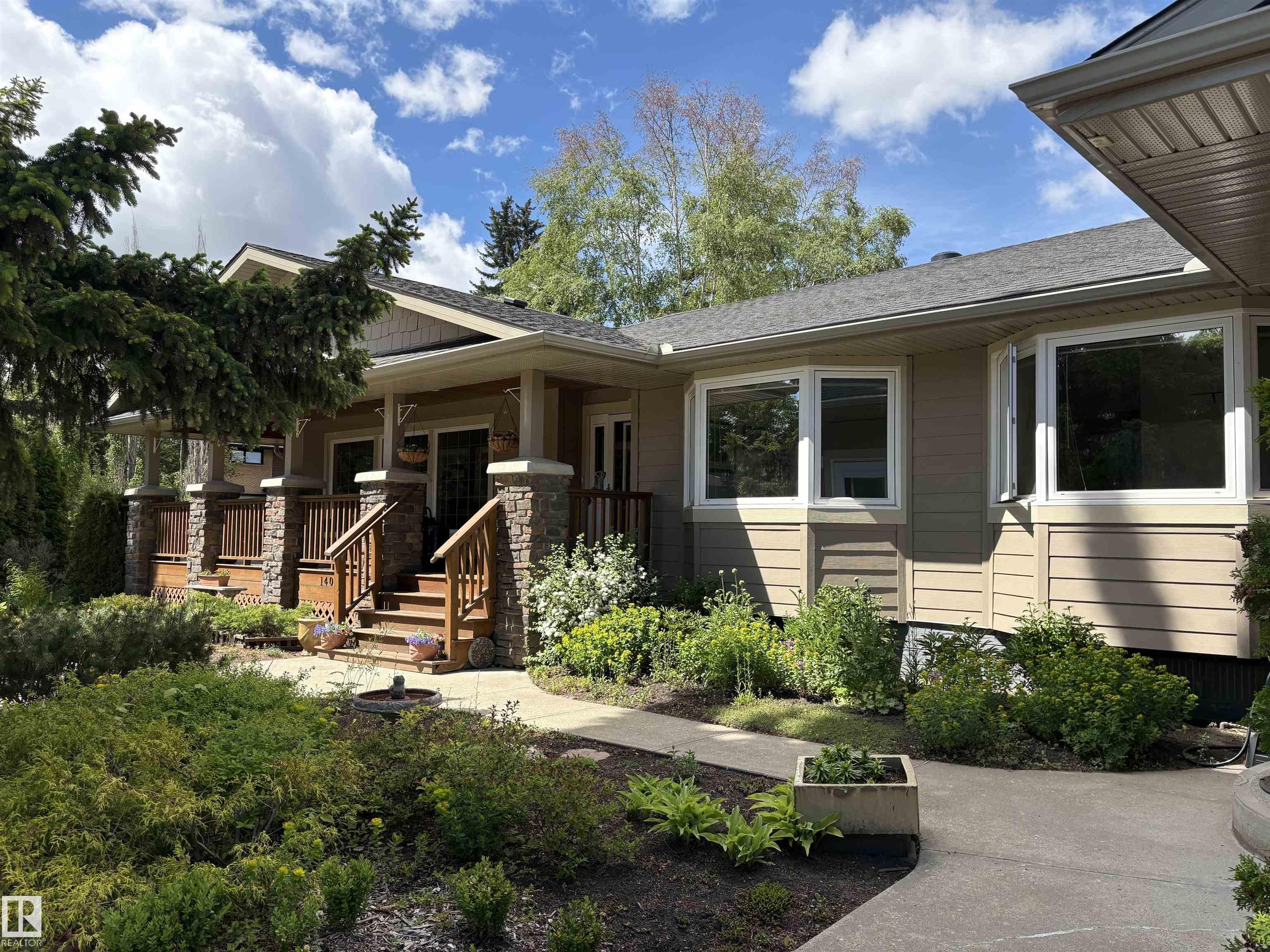 14016 85 Avenue NW, Laurier Heights, Edmonton