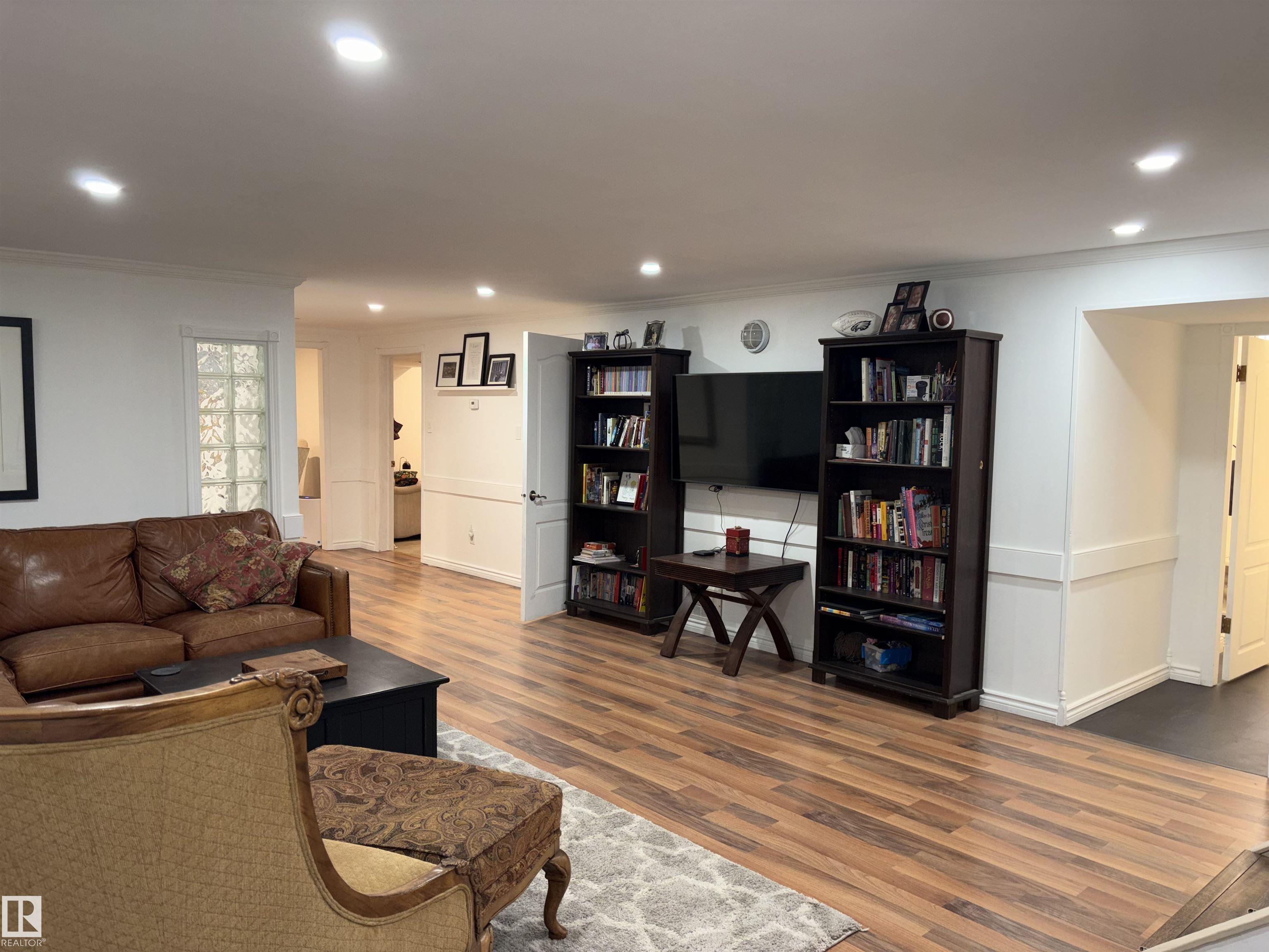 Photo 46 at 14016 85 Avenue NW, Laurier Heights, Edmonton