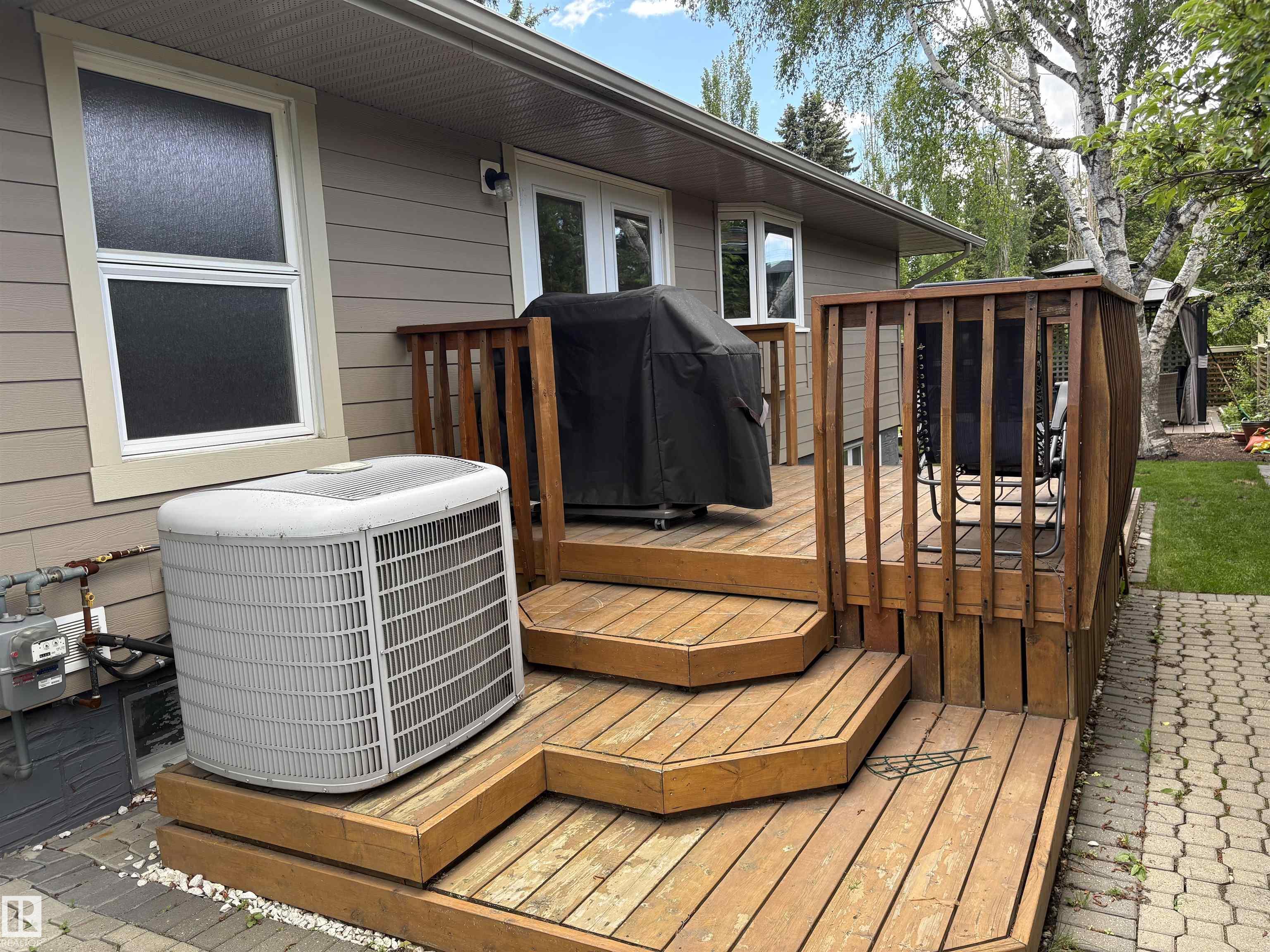 Photo 63 at 14016 85 Avenue NW, Laurier Heights, Edmonton