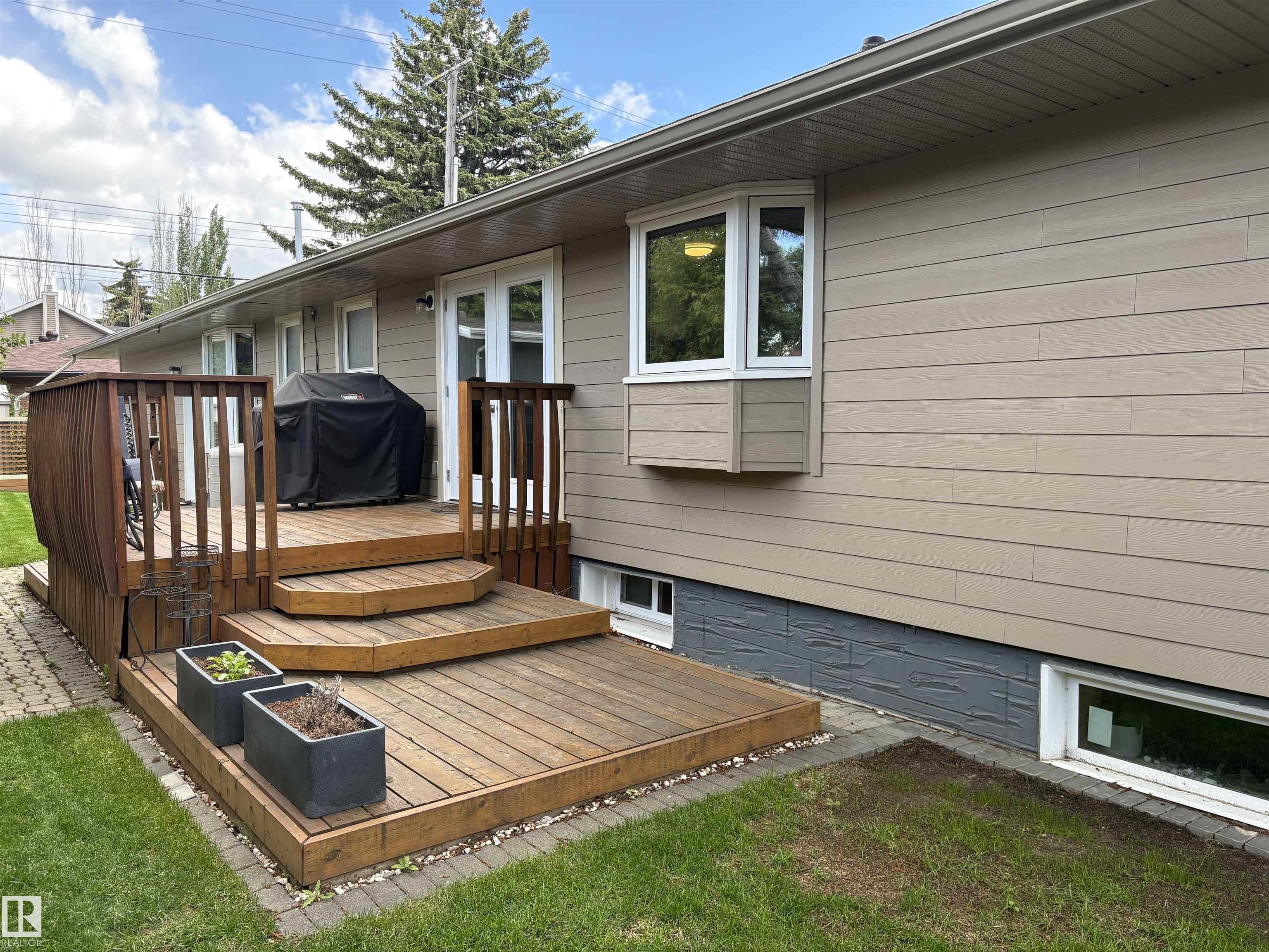 Photo 67 at 14016 85 Avenue NW, Laurier Heights, Edmonton