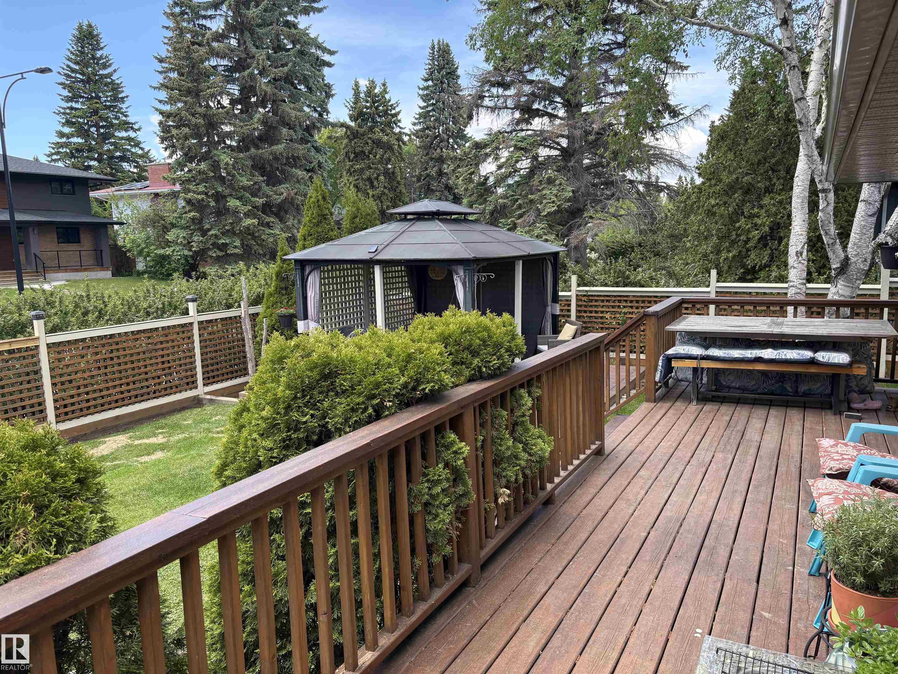 Photo 69 at 14016 85 Avenue NW, Laurier Heights, Edmonton