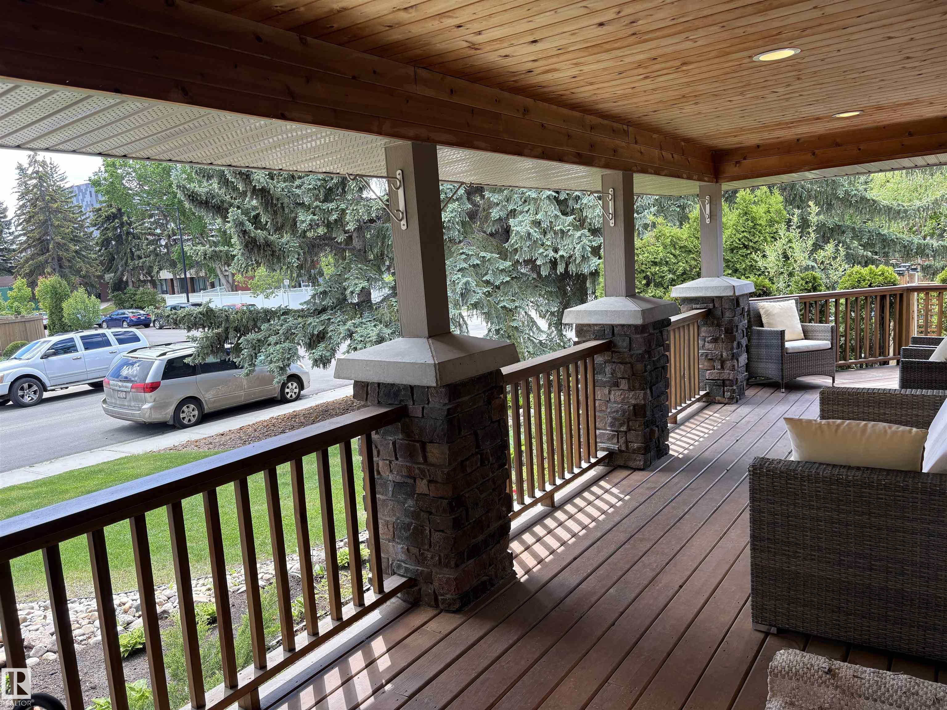 Photo 70 at 14016 85 Avenue NW, Laurier Heights, Edmonton
