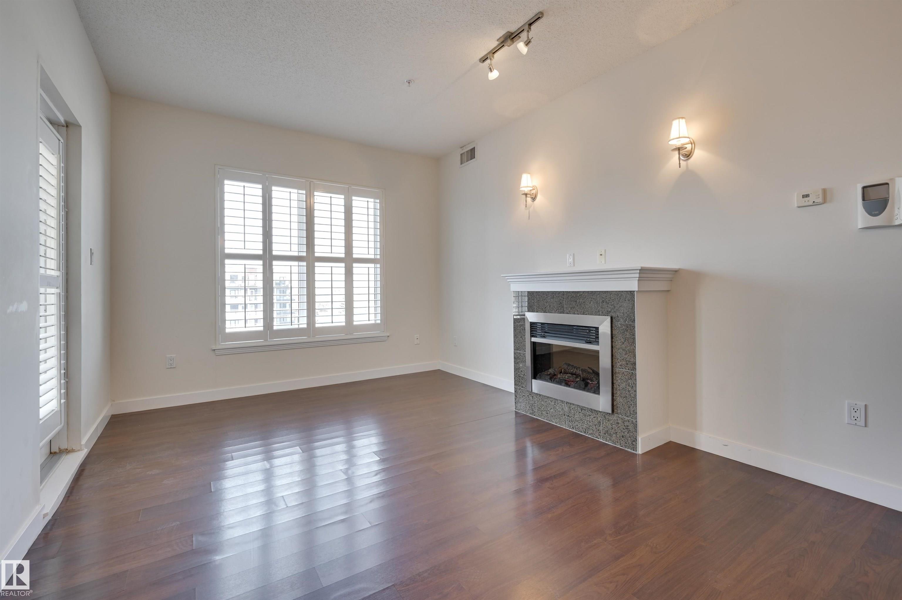 Photo 6 at 521 - 10333 112 Street NW, Wîhkwêntôwin, Edmonton