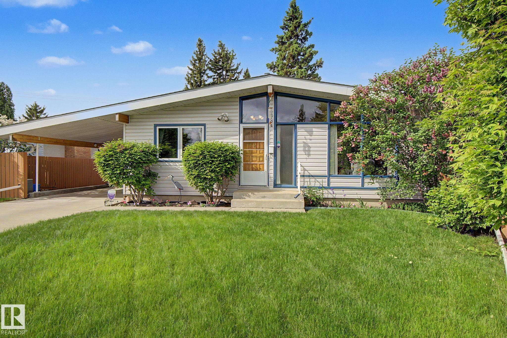 8706 162 Street NW, Meadowlark Park, Edmonton