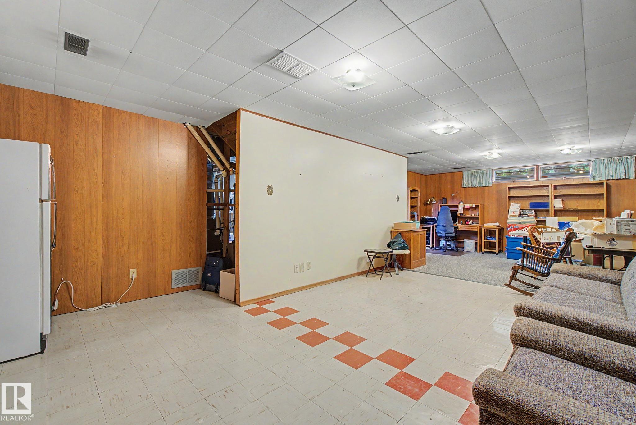 Photo 34 at 8706 162 Street NW, Meadowlark Park, Edmonton