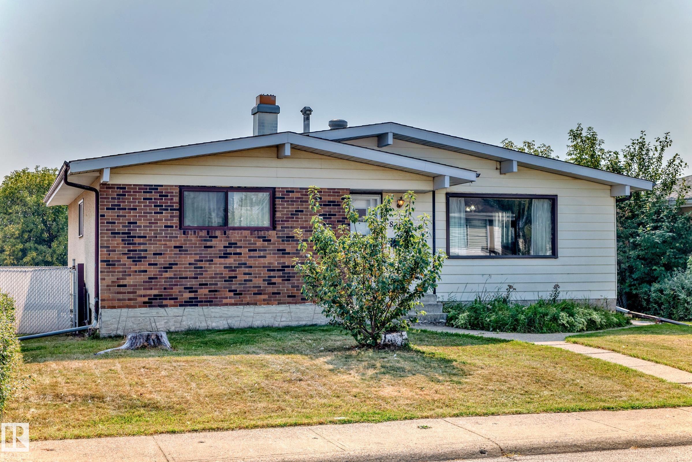 8311 150 Avenue NW, Evansdale, Edmonton