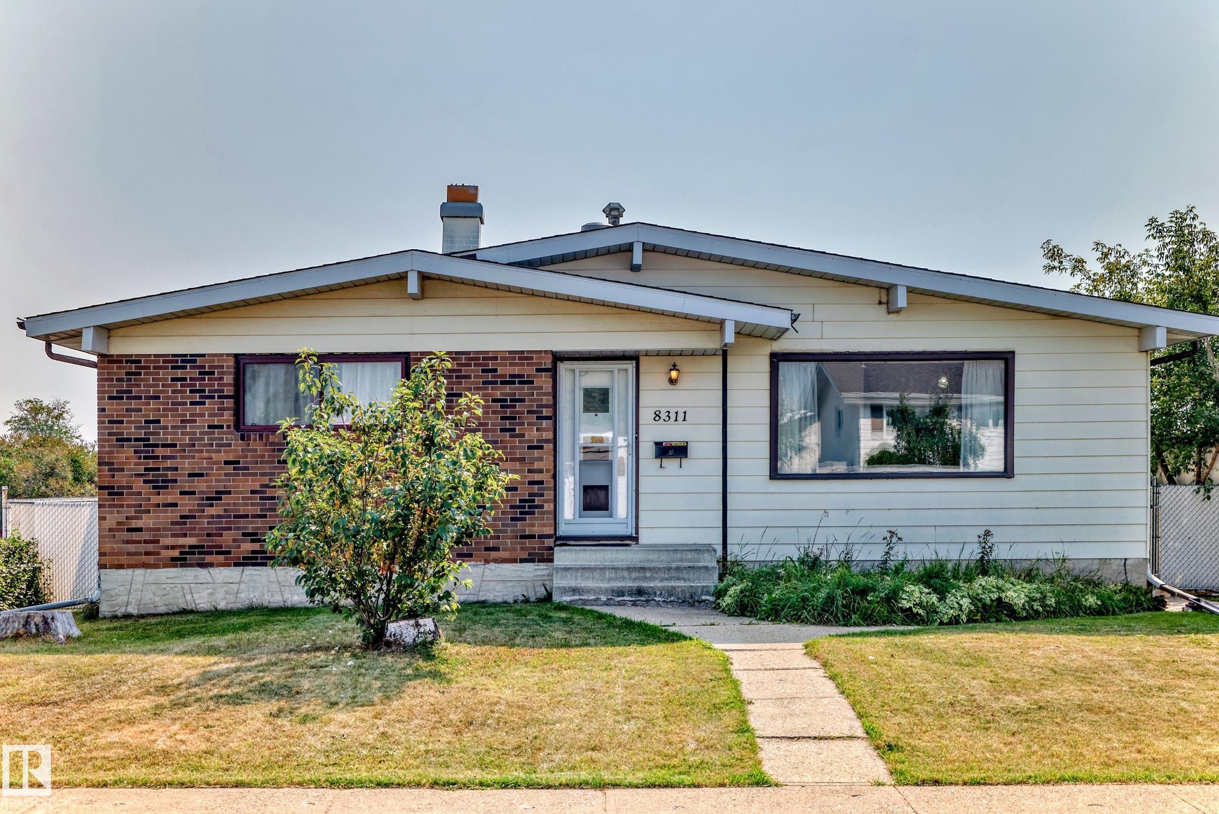 8311 150 Avenue NW, Evansdale, Edmonton