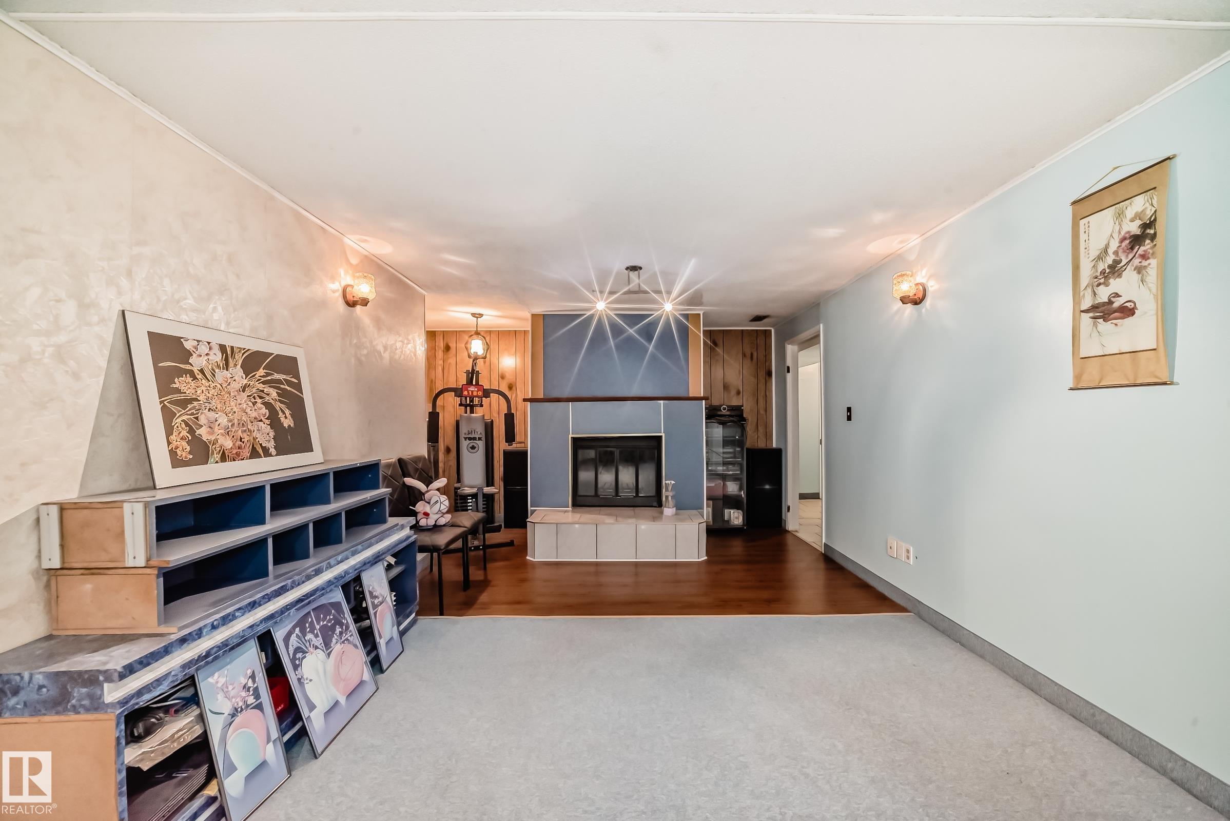 Photo 37 at 8311 150 Avenue NW, Evansdale, Edmonton