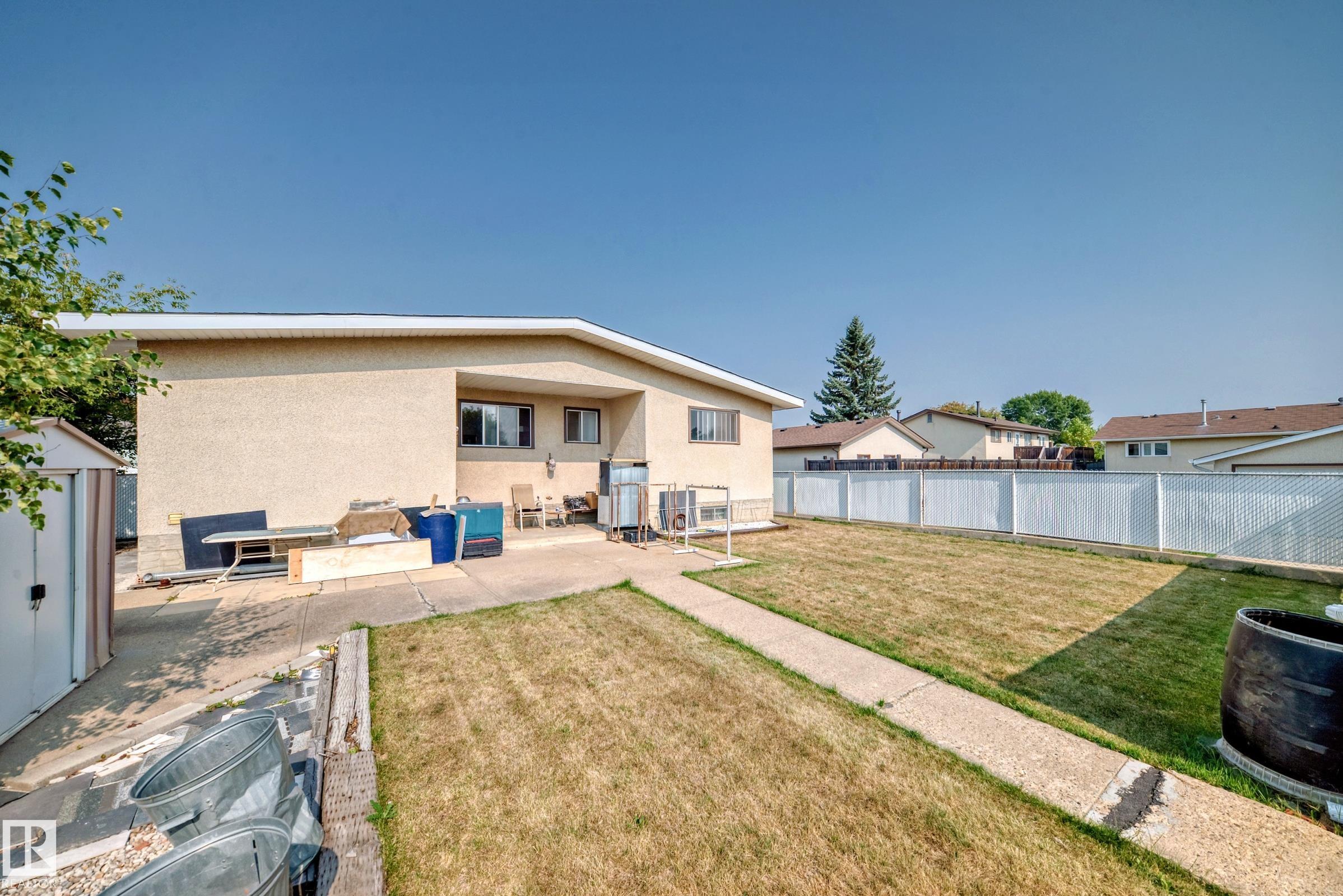 Photo 46 at 8311 150 Avenue NW, Evansdale, Edmonton