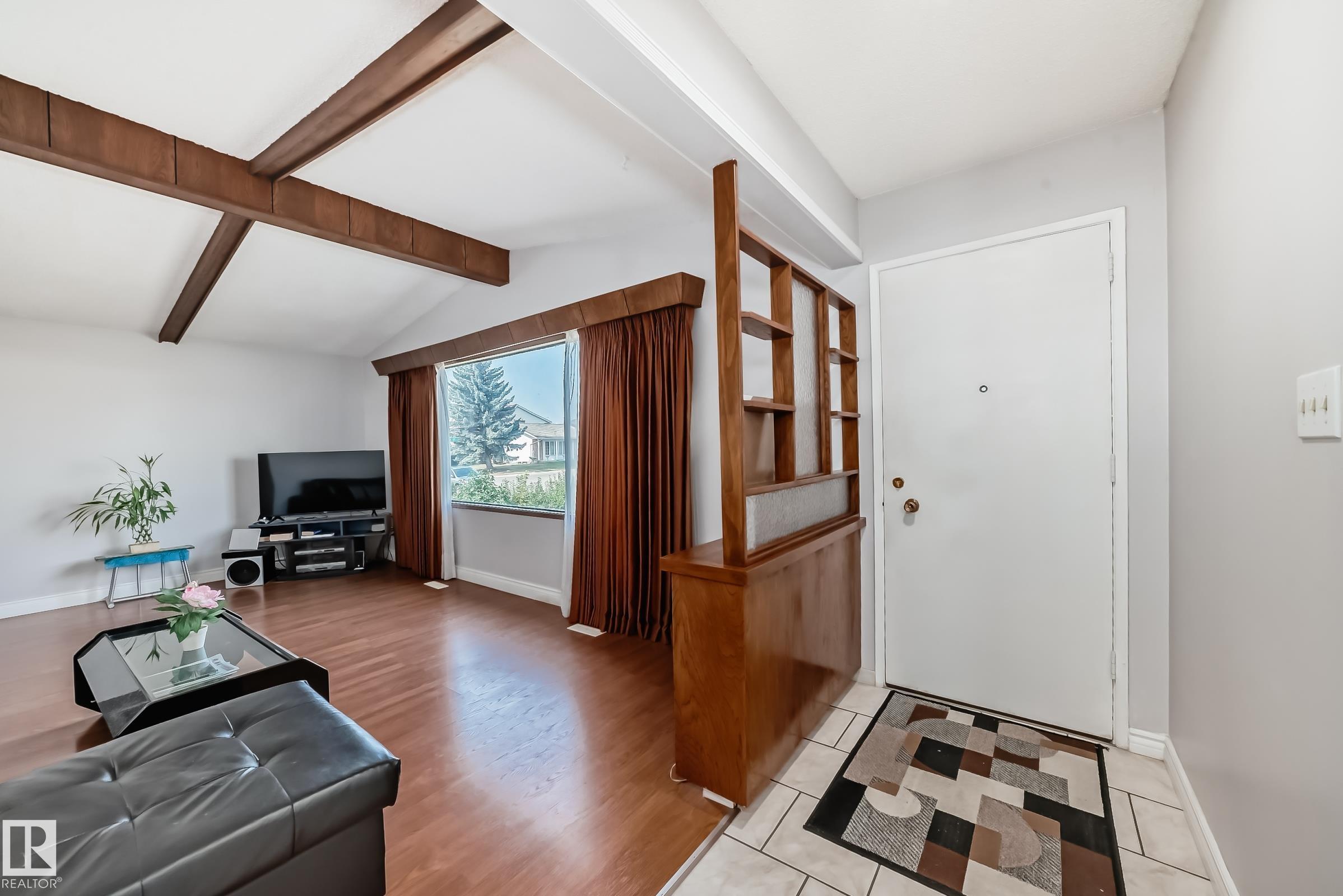Photo 6 at 8311 150 Avenue NW, Evansdale, Edmonton