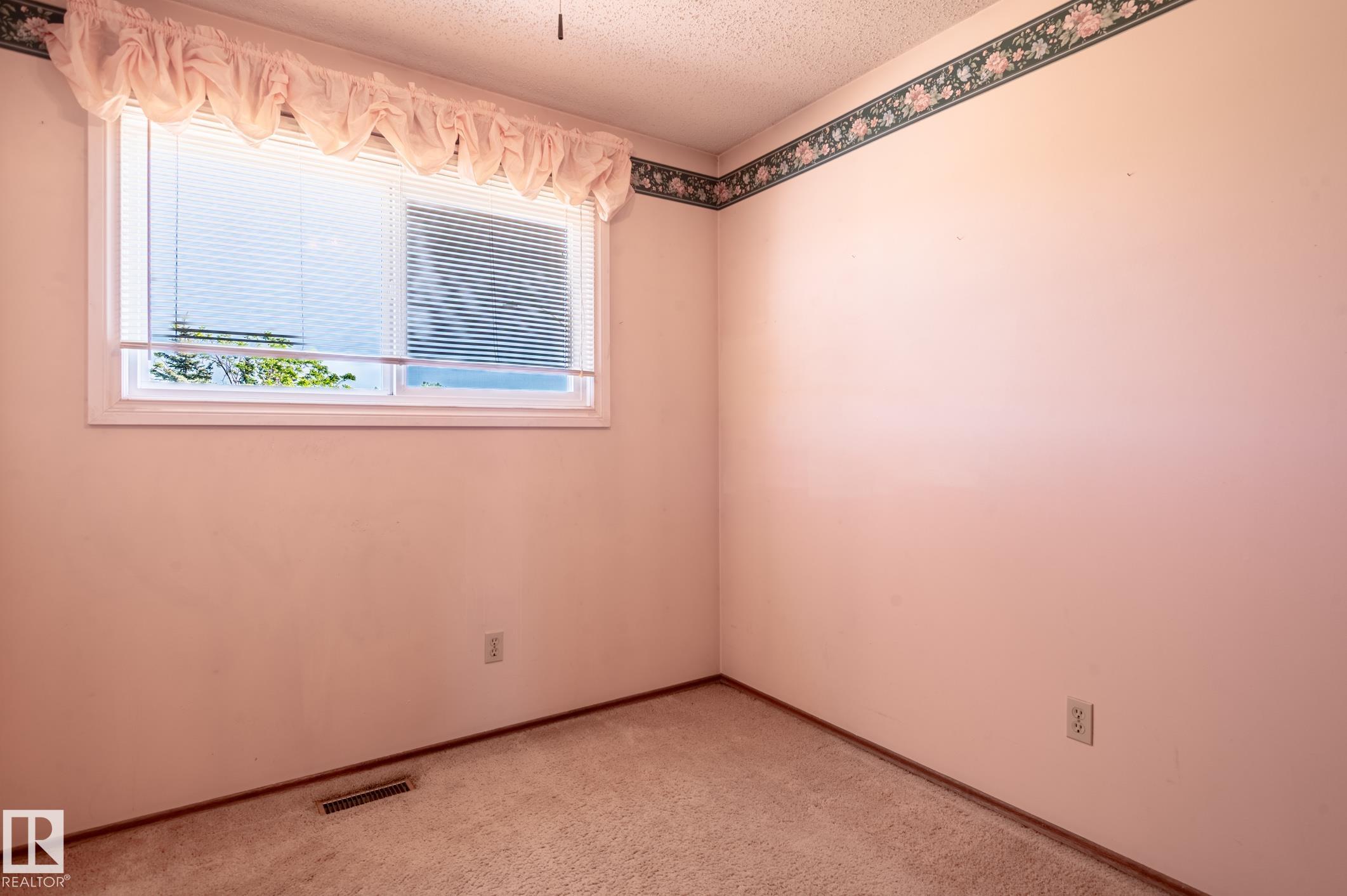 Photo 16 at 14504 30 Street NW, Kirkness, Edmonton