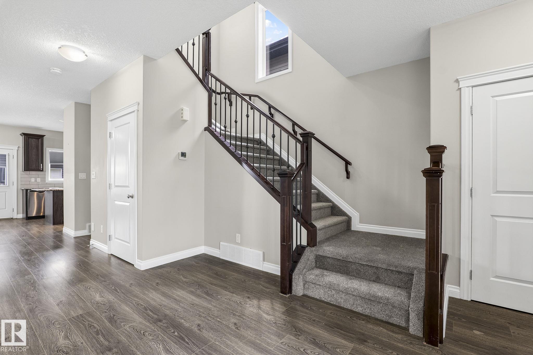 Photo 15 at 6927 Cardinal Wynd SW, Chappelle Area, Edmonton