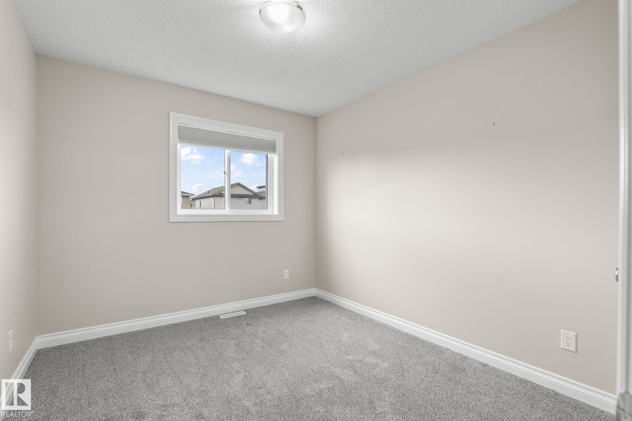 Photo 25 at 6927 Cardinal Wynd SW, Chappelle Area, Edmonton