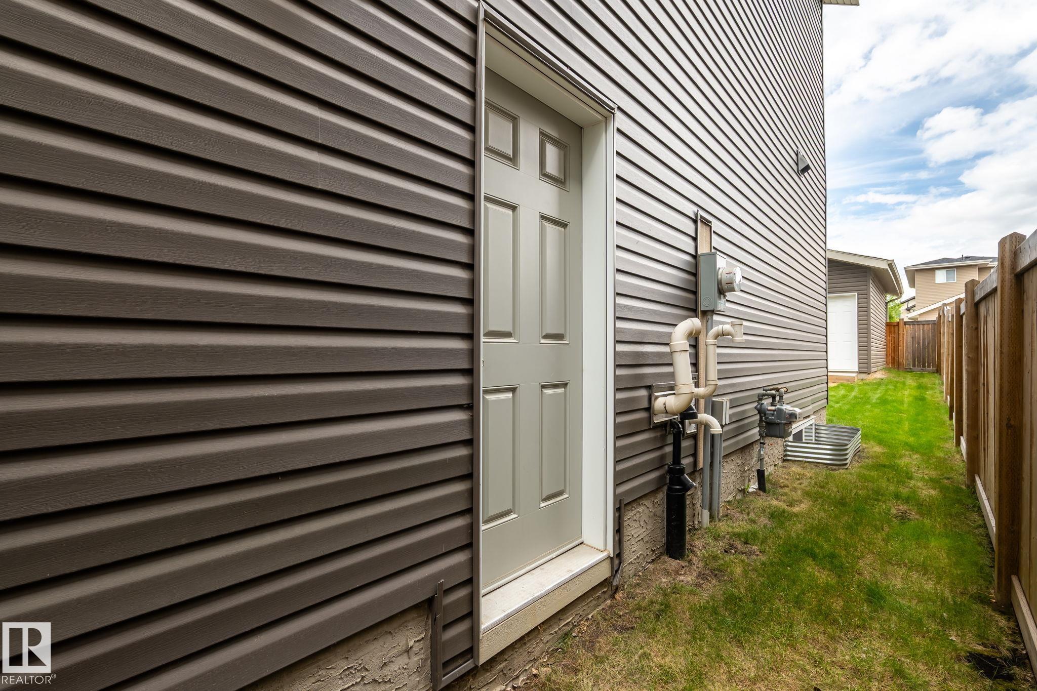 Photo 35 at 6927 Cardinal Wynd SW, Chappelle Area, Edmonton