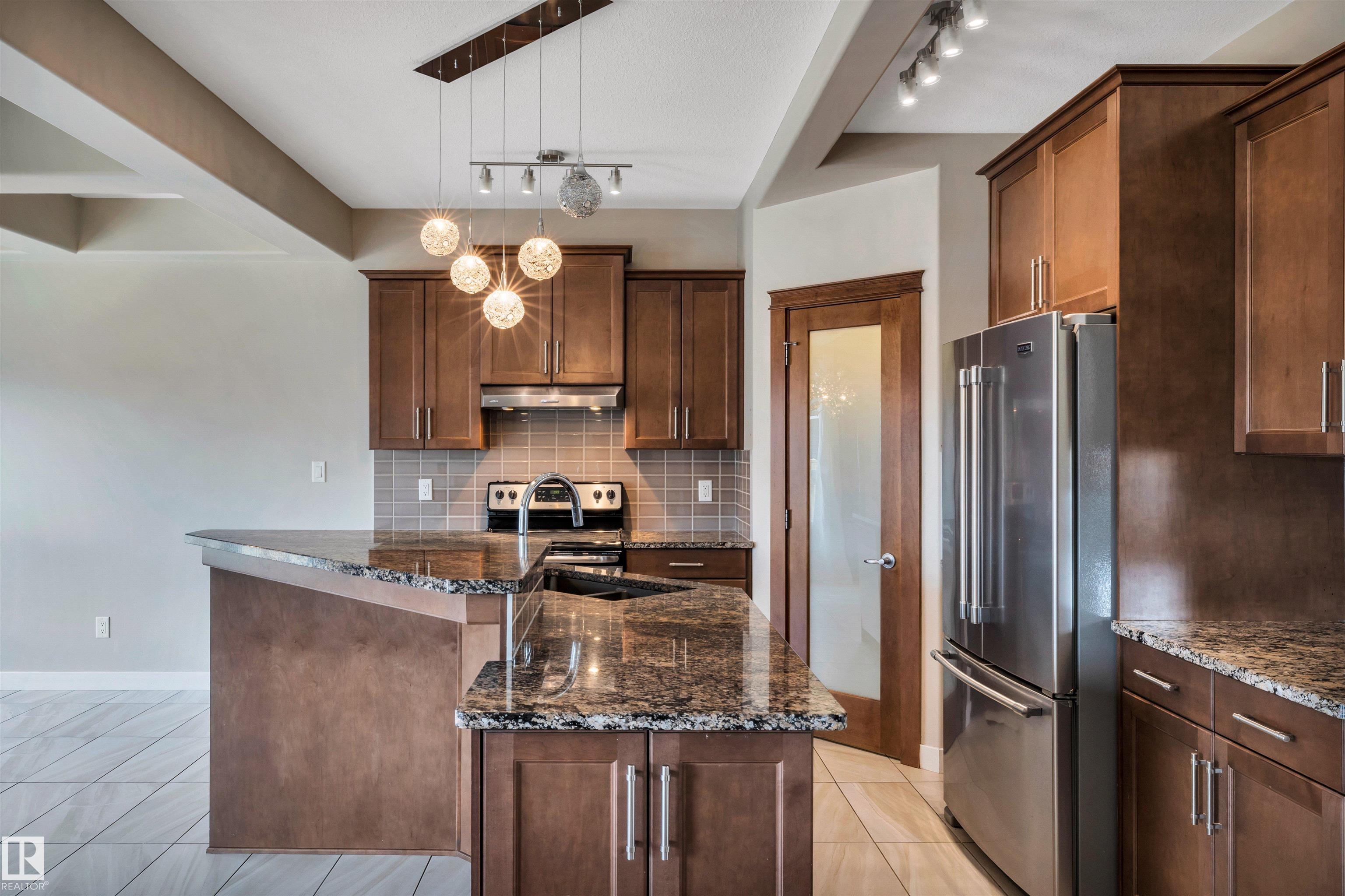 1461 Watt Drive SW, Walker, Edmonton