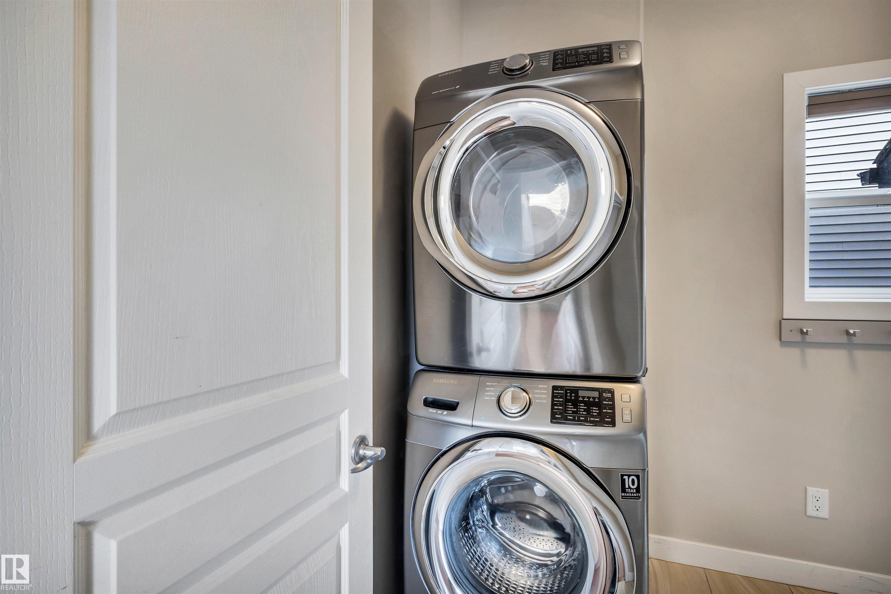 Photo 17 at 1461 Watt Drive SW, Walker, Edmonton