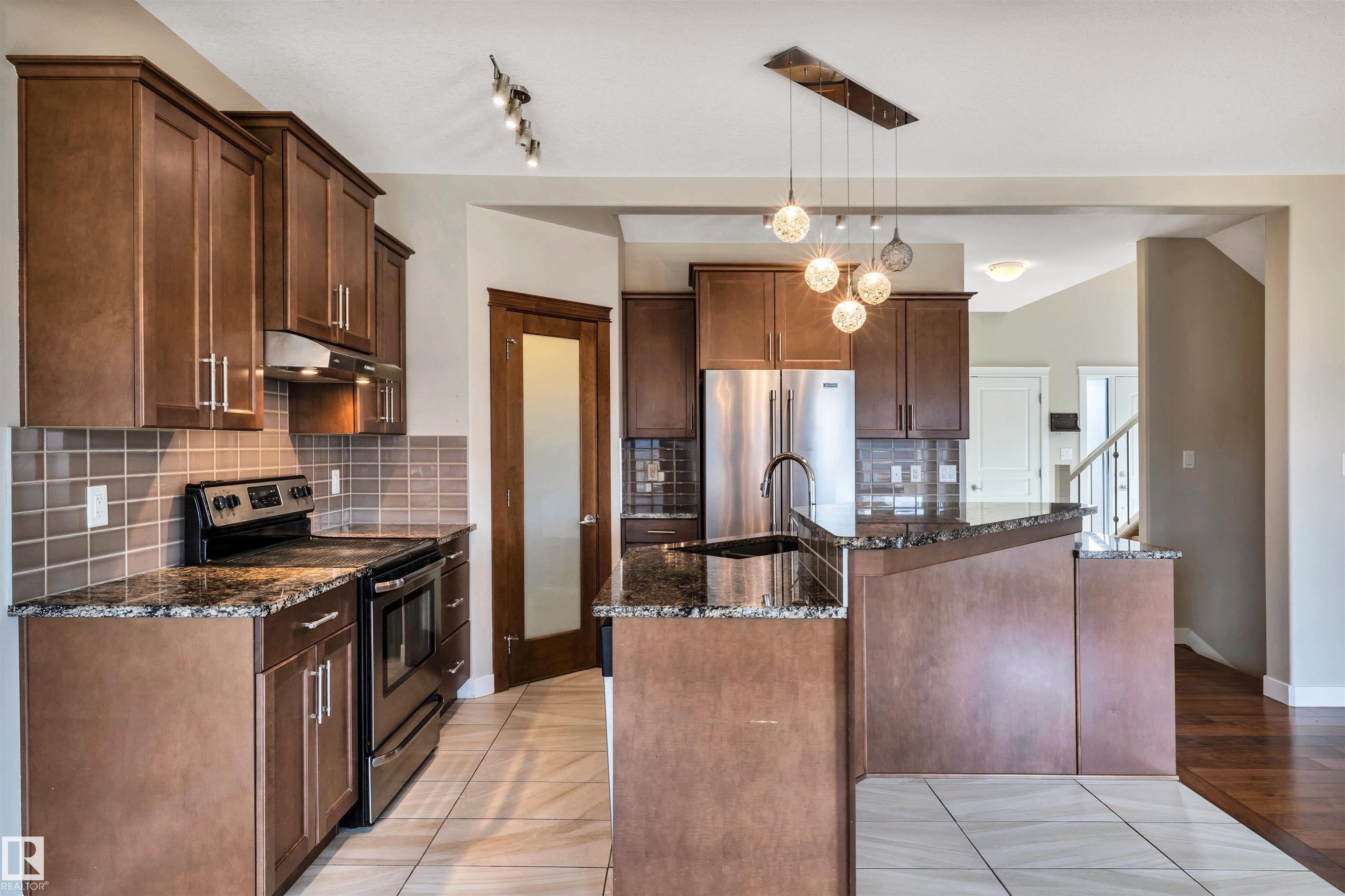 1461 Watt Drive SW, Walker, Edmonton