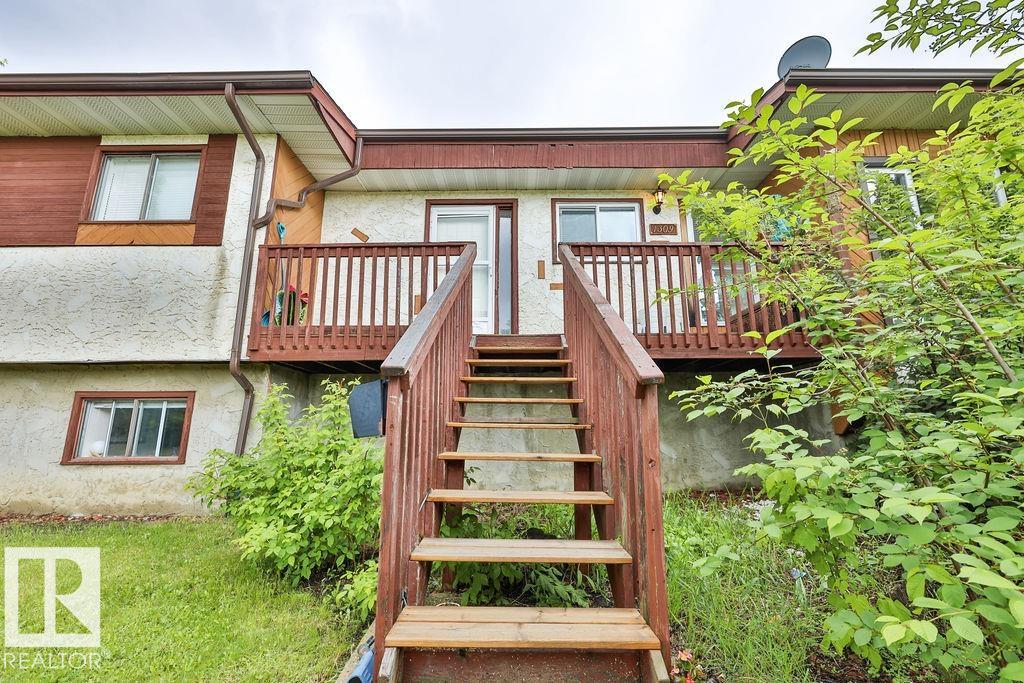 1309 56 Street NW, Sakaw, Edmonton