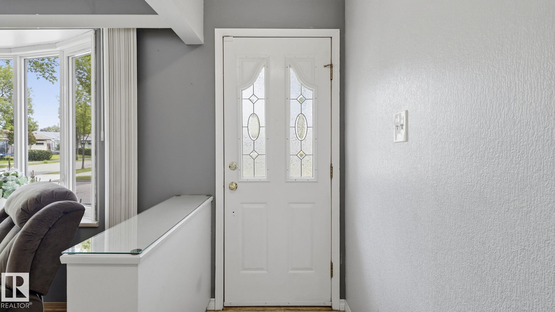 13008 105 Street NW, Lauderdale, Edmonton