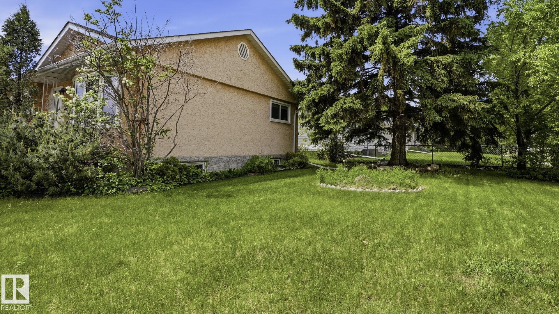 Photo 39 at 13008 105 Street NW, Lauderdale, Edmonton
