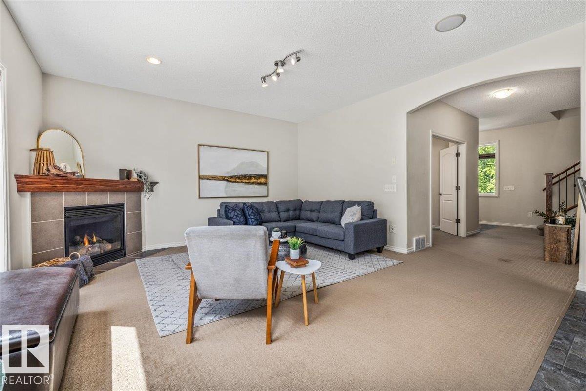 Photo 10 at 3056 Spence Wynd SW, Summerside, Edmonton