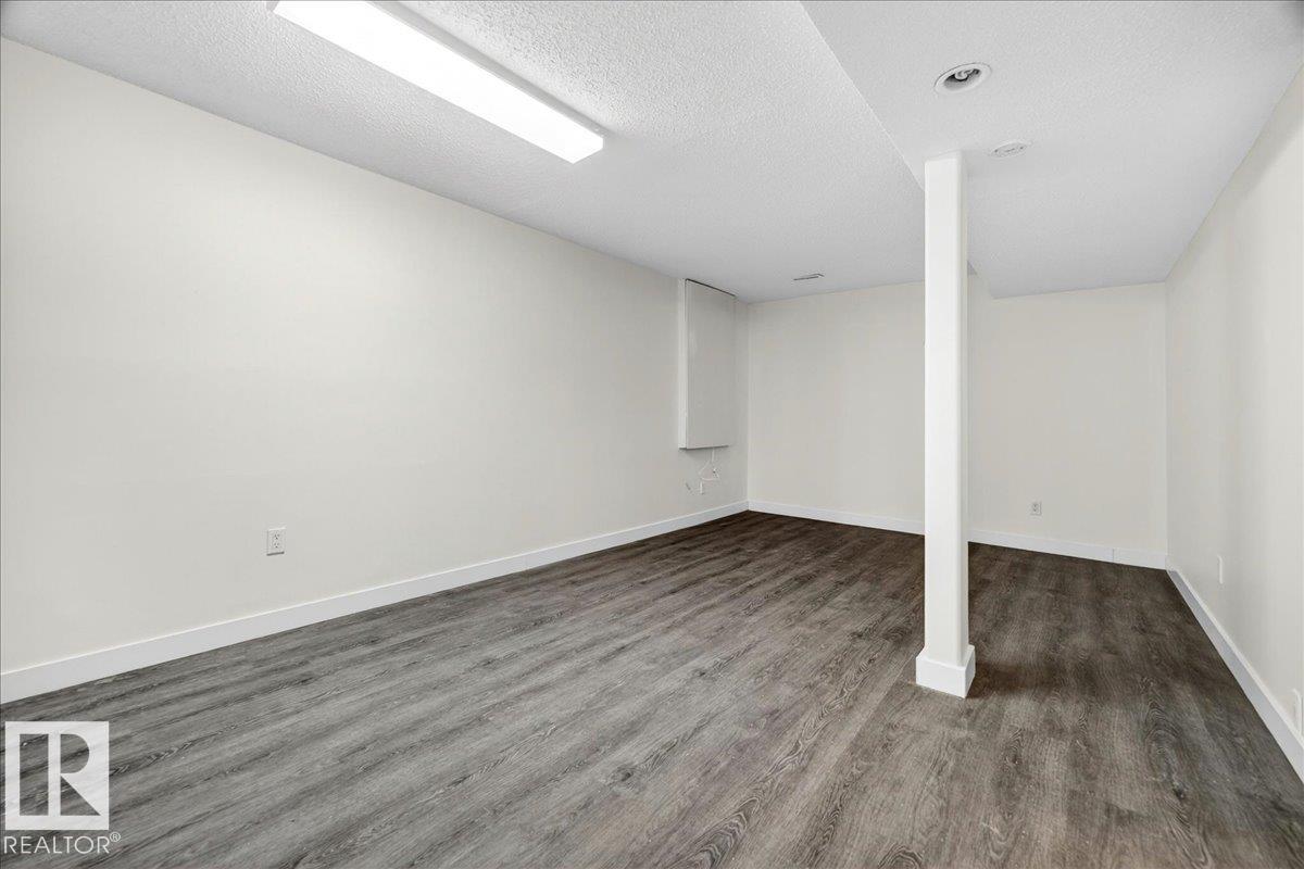 Photo 40 at 16904 91 Street NW, Lago Lindo, Edmonton