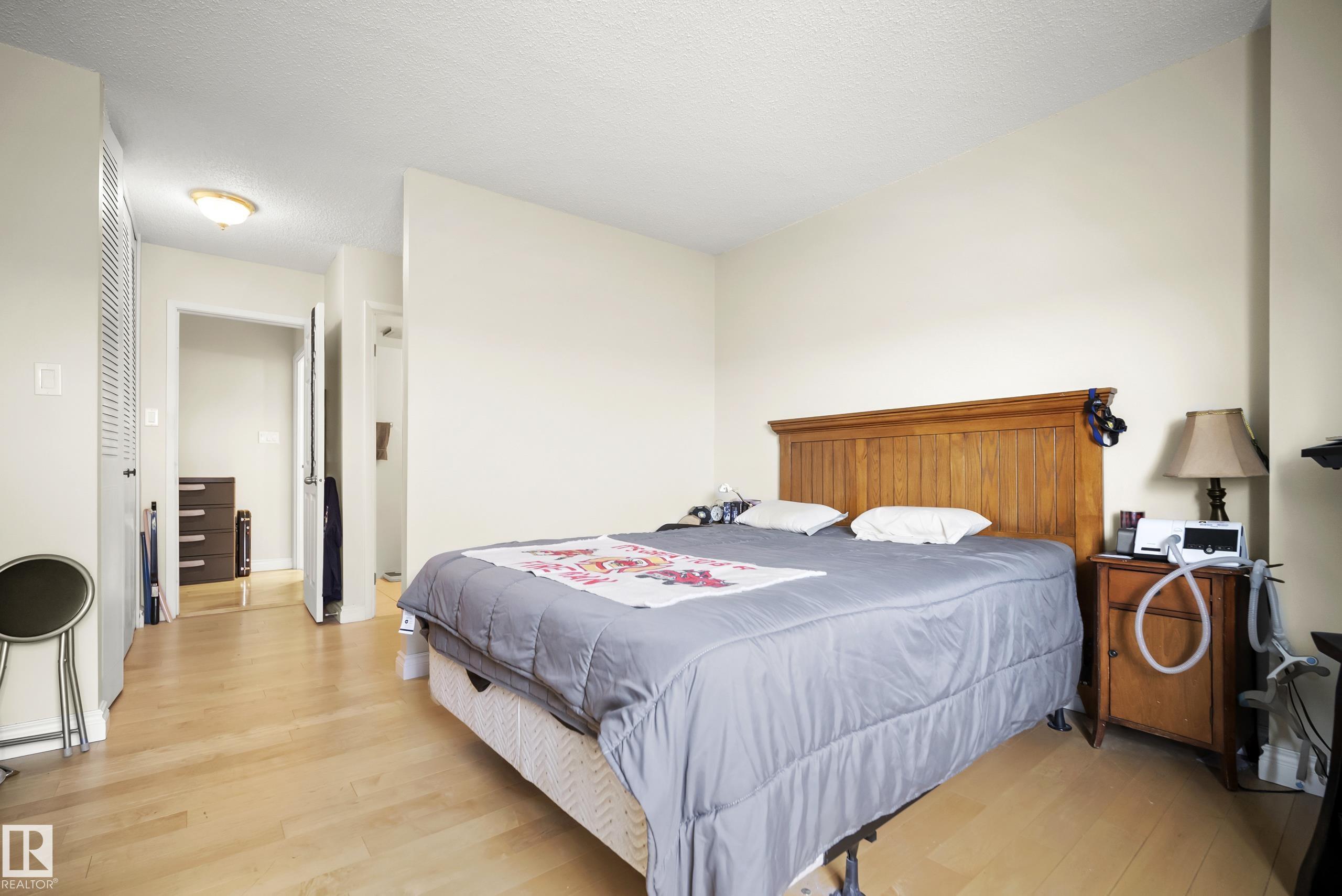 Photo 16 at 906 - 12141 Jasper Avenue NW, Wîhkwêntôwin, Edmonton