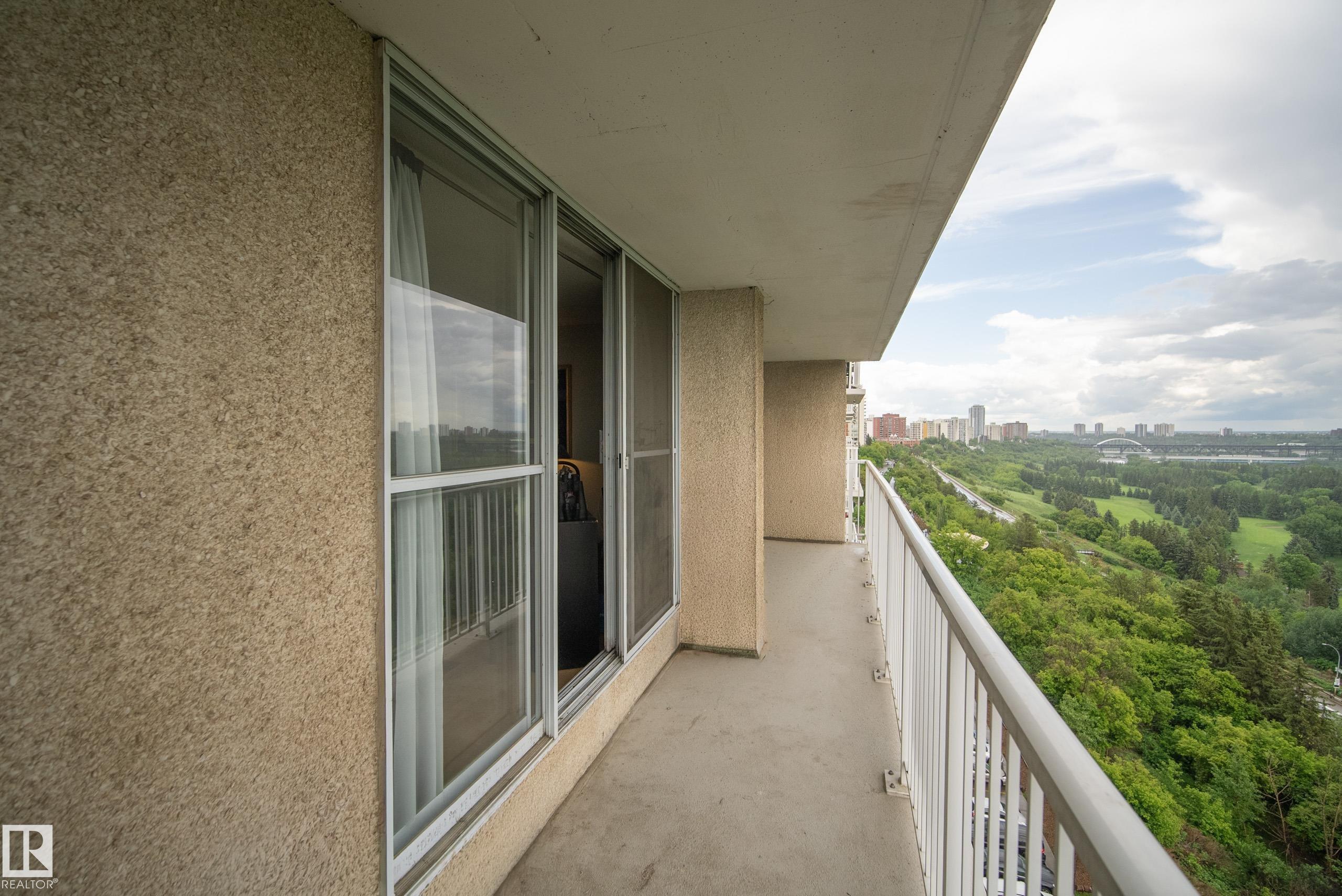 Photo 27 at 906 - 12141 Jasper Avenue NW, Wîhkwêntôwin, Edmonton