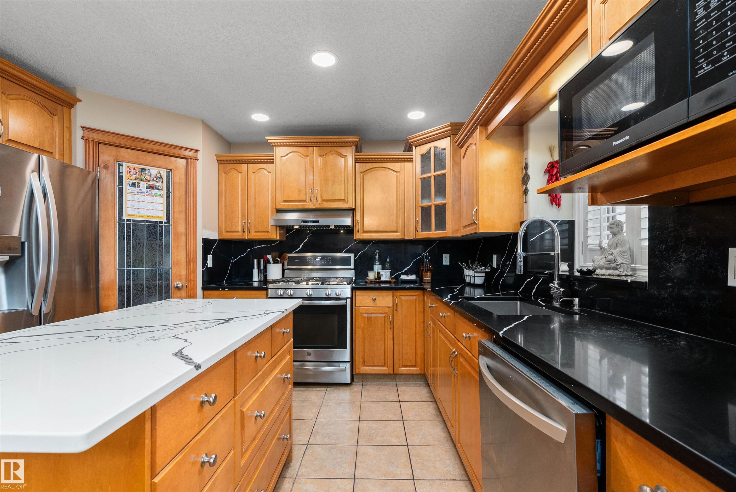 Photo 23 at 1115 68 Street SW, Summerside, Edmonton