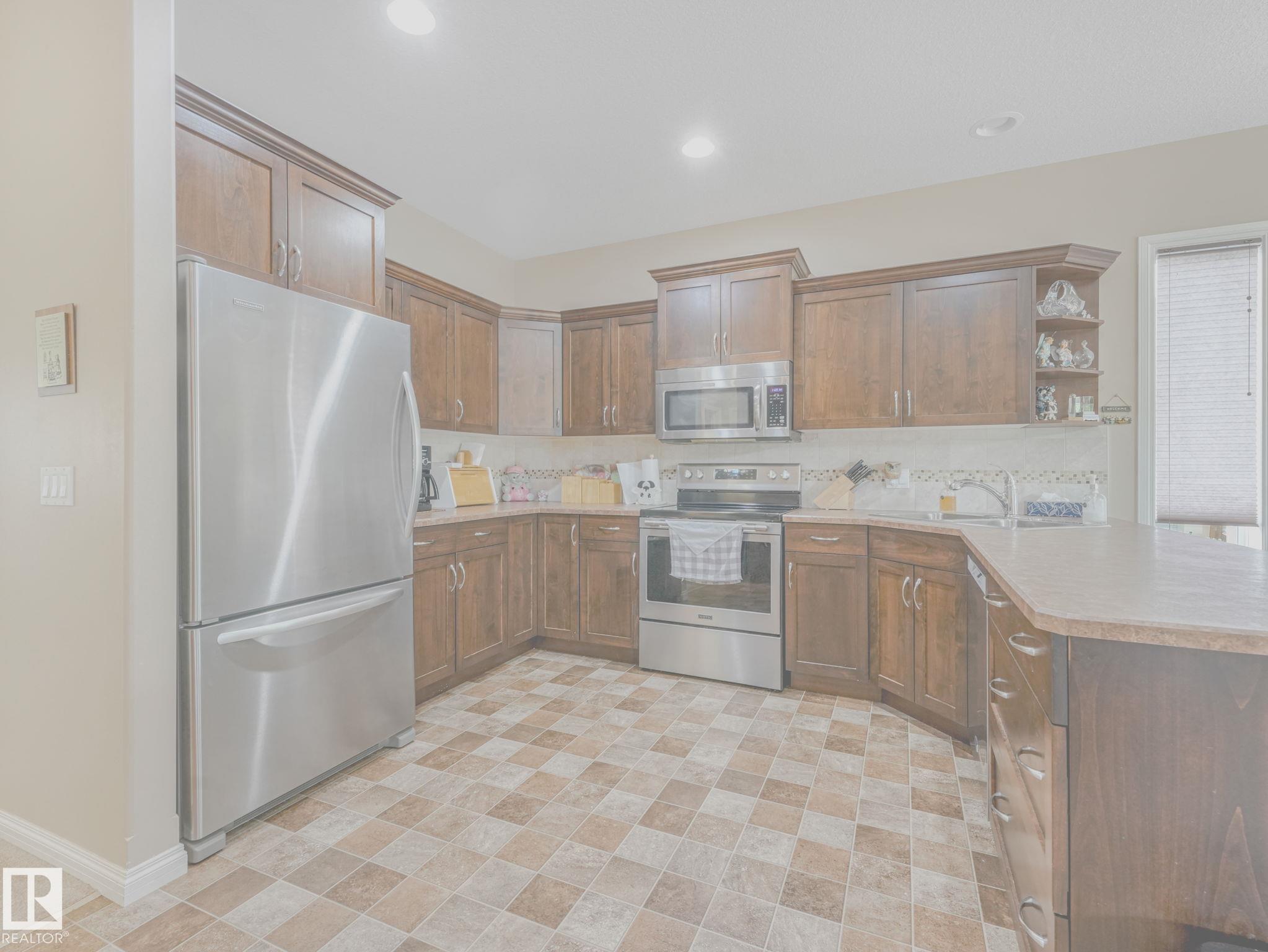Photo 15 at 16 Wade Avenue, Windrose, Leduc