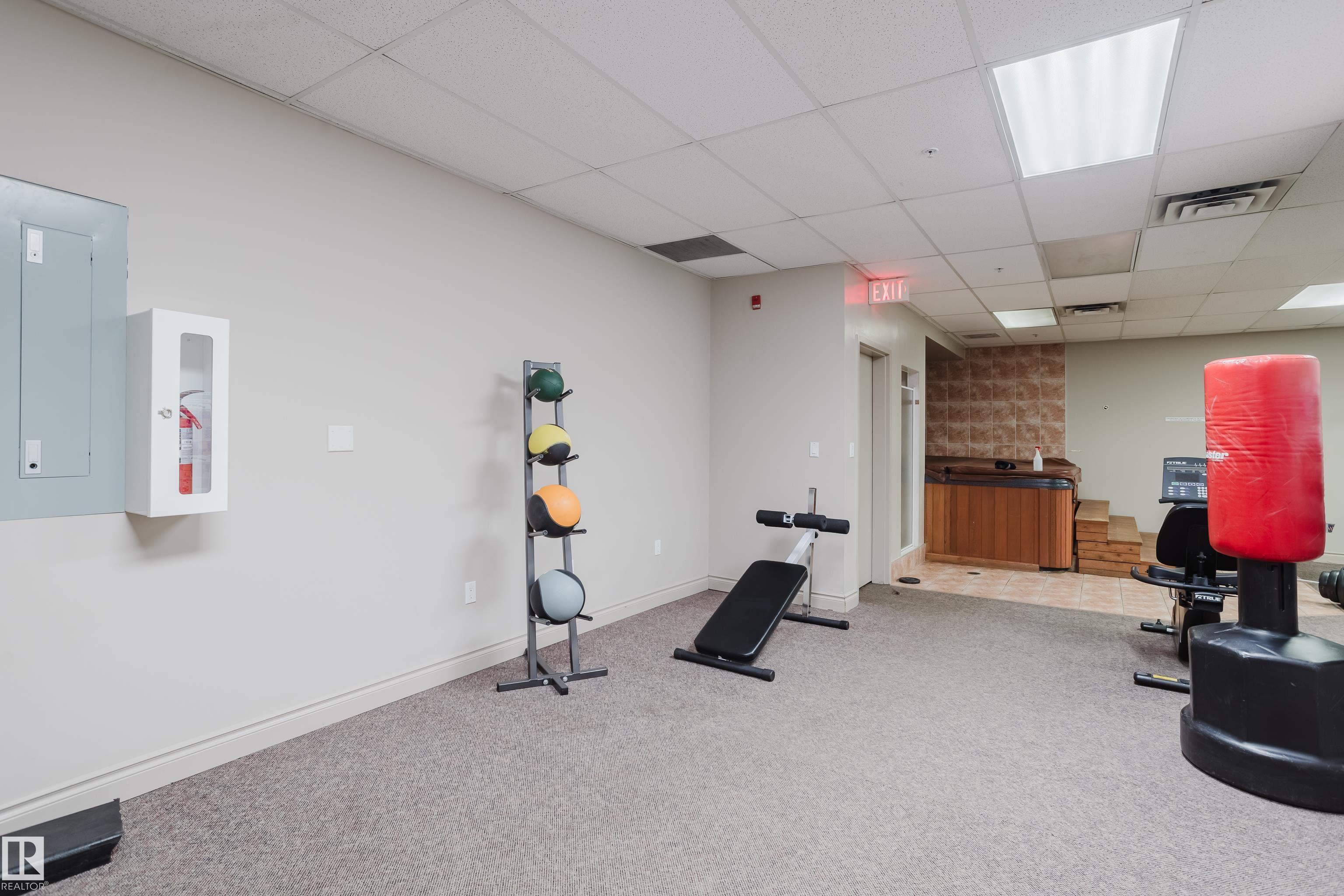Photo 31 at 9919 105 Street NW, Downtown, Edmonton