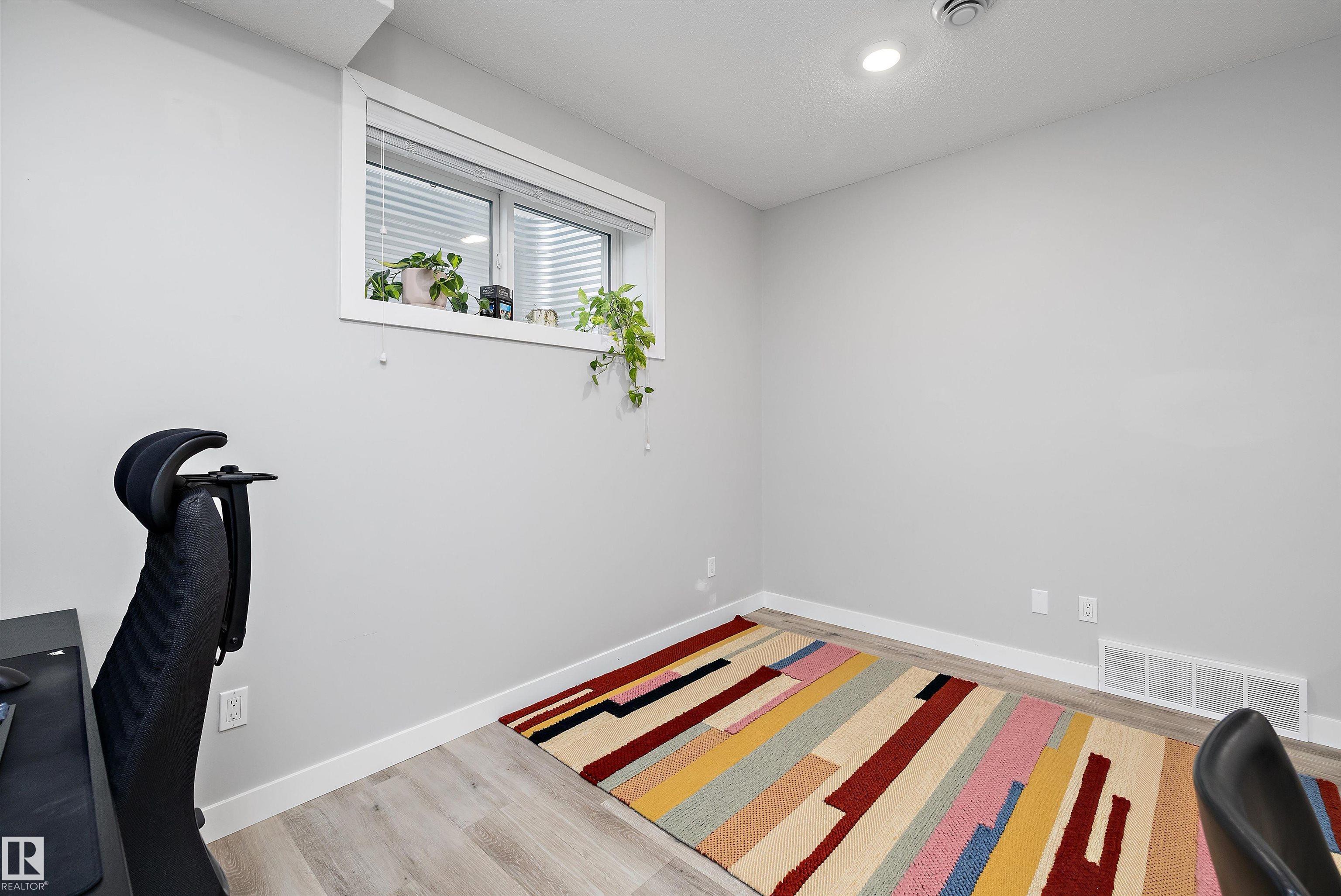 Photo 33 at 7419 106 Street NW, Queen Alexandra, Edmonton